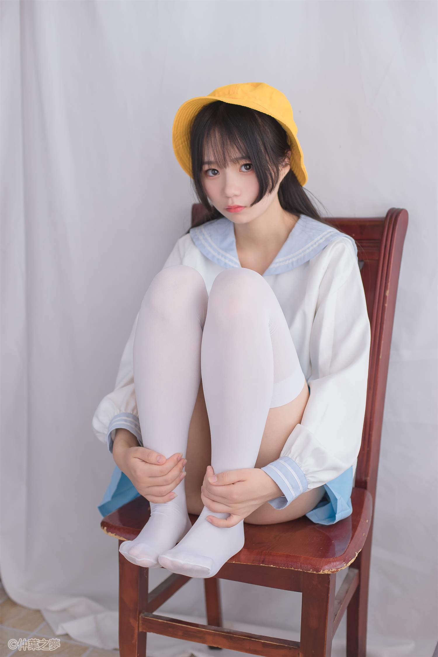 轻兰映画 SPL.008 黄帽学妹的白丝 [98P-835MB]