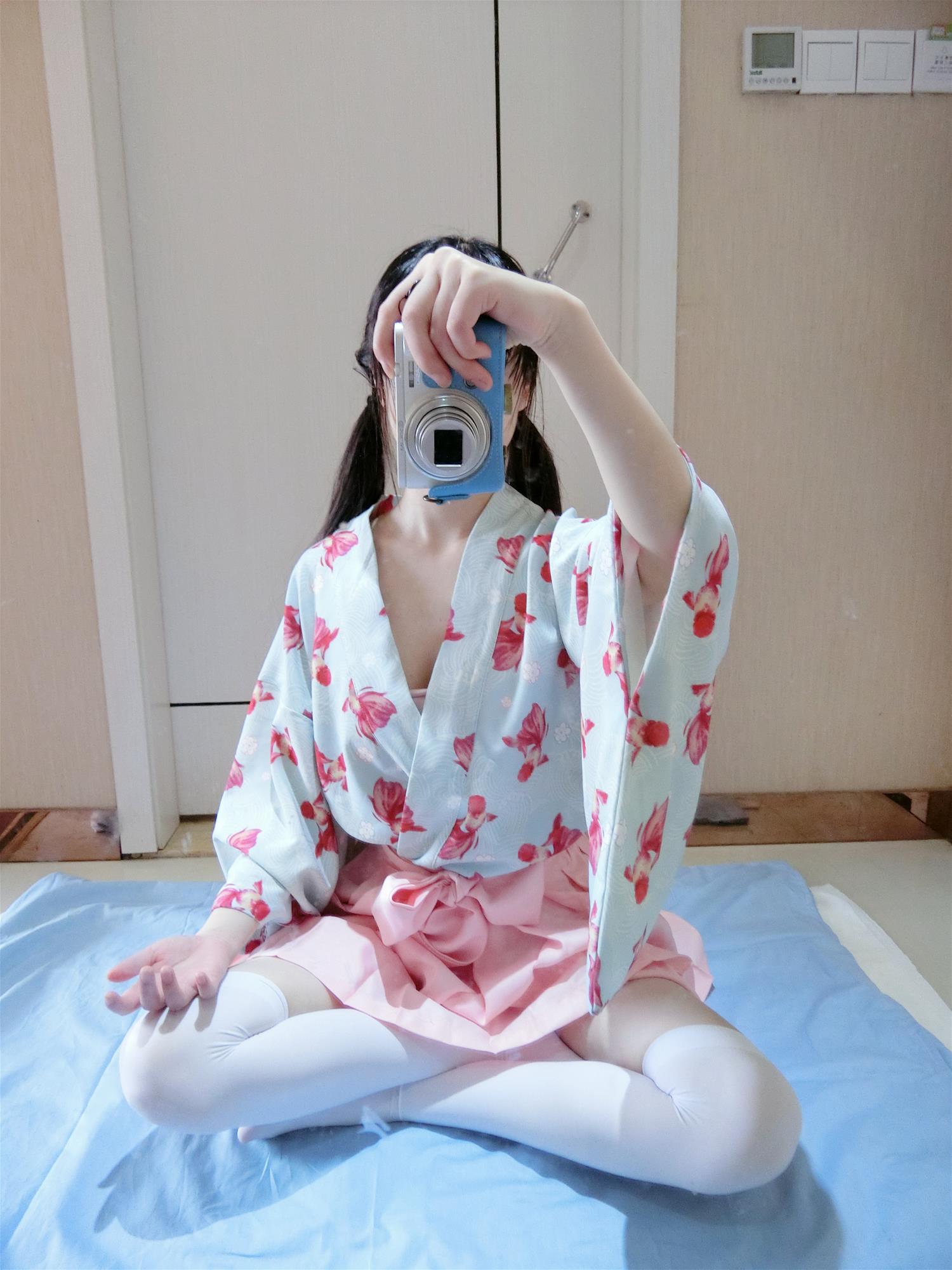 西尔酱 金鱼和服 [57P-446MB]