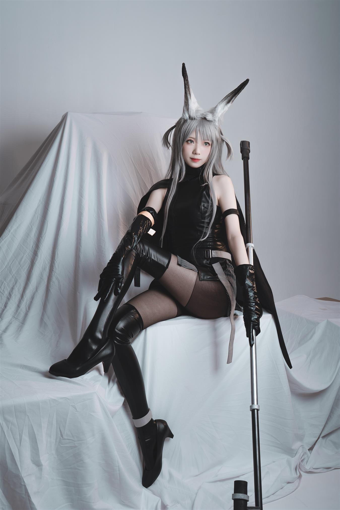 炸酱沐沐 暴行 [16P-185MB]