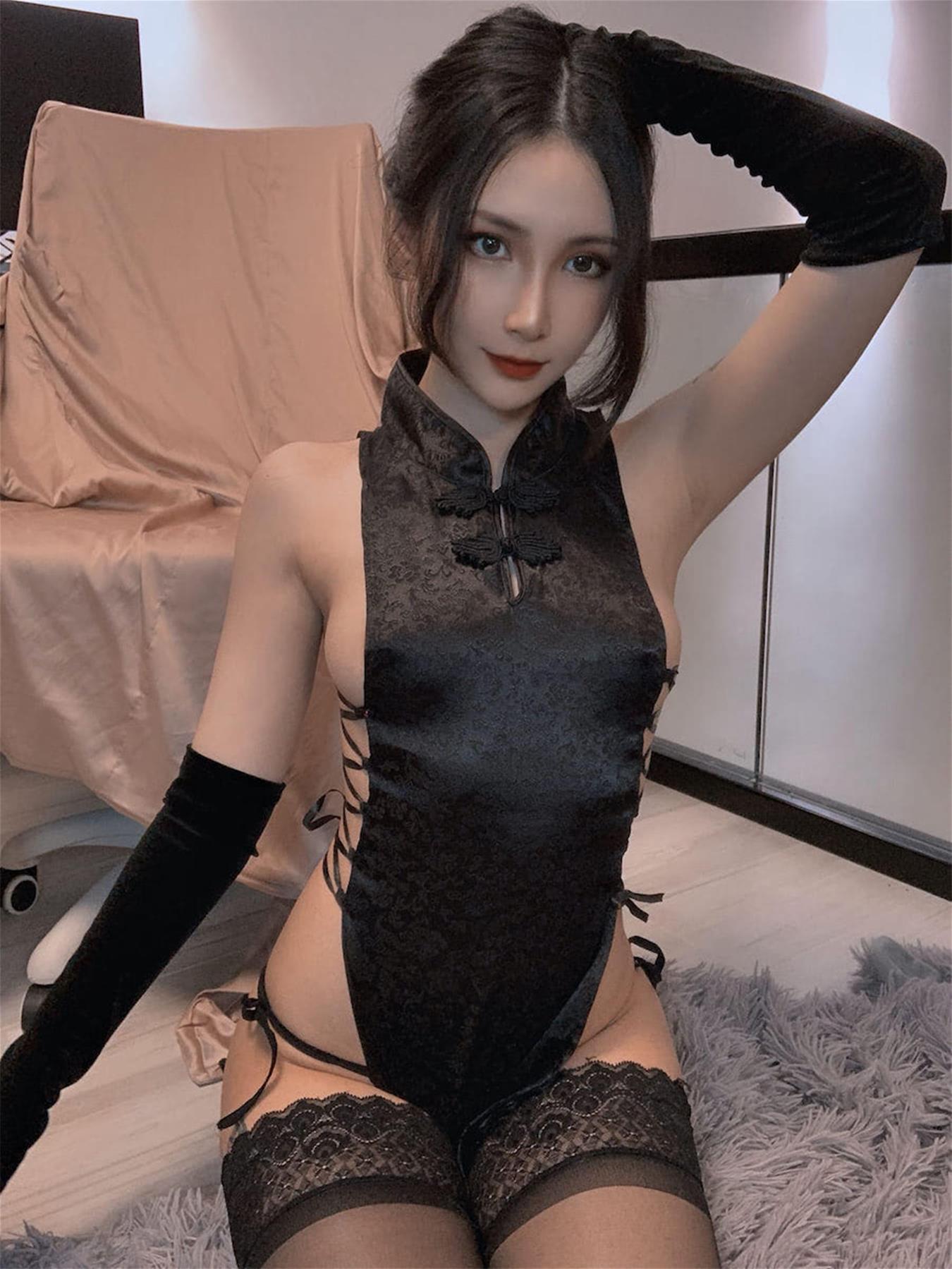 Vams子 黑色旗袍 [30P-188MB]