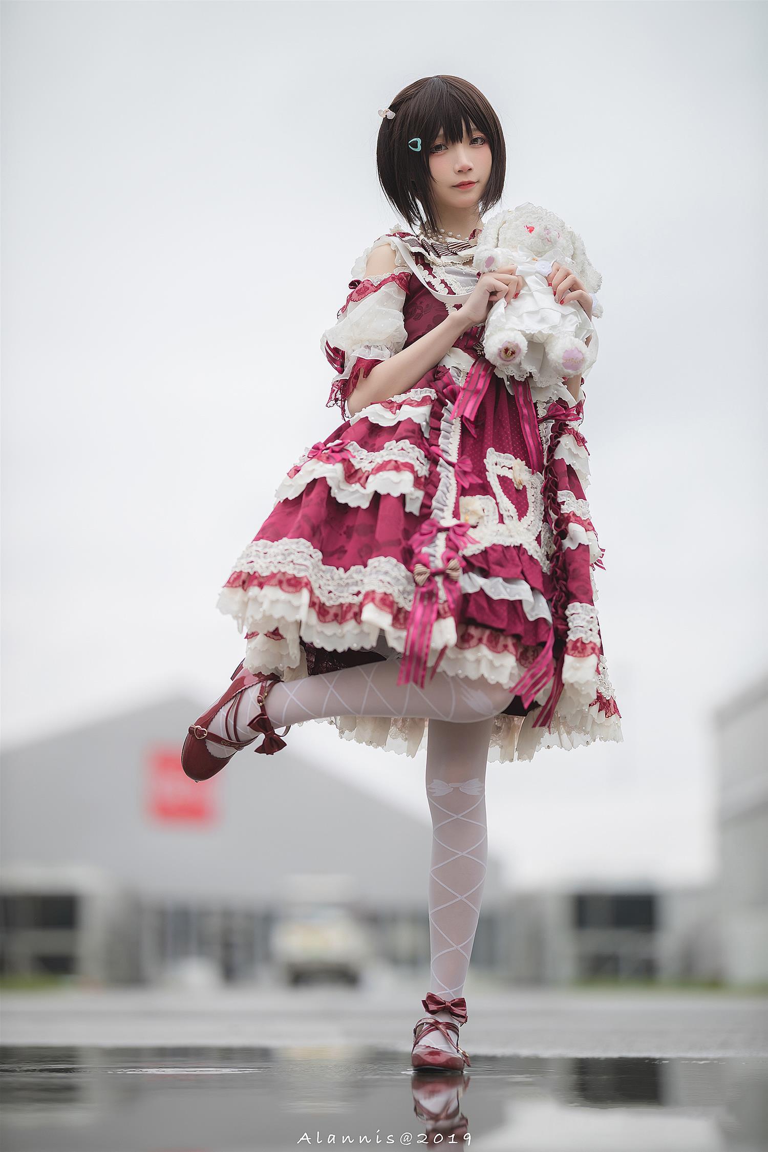 五更百鬼 安东尼蛋糕 [9P-34MB]