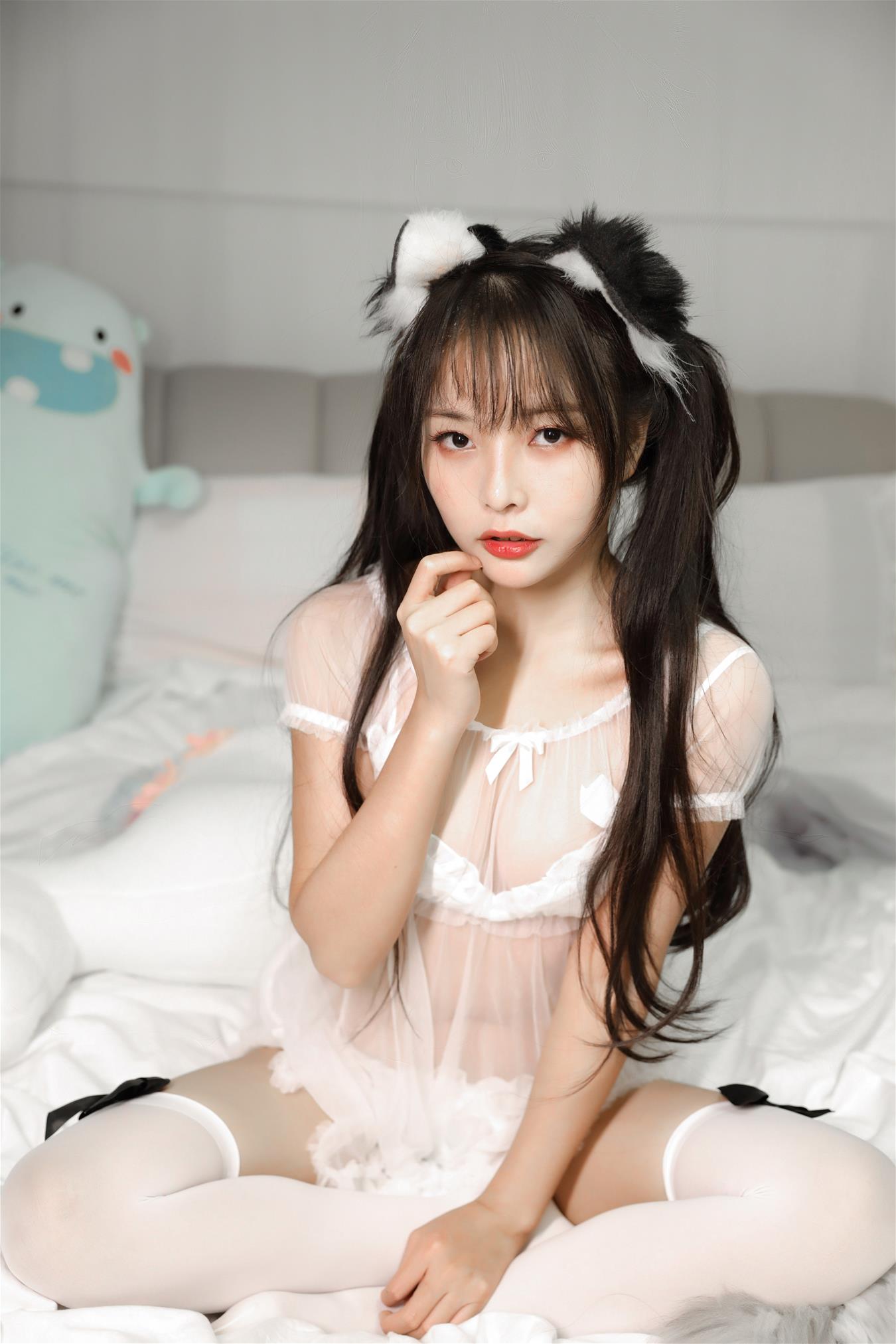 苏嫣嫣阿姨 白色猫耳头饰 [10P-15MB]