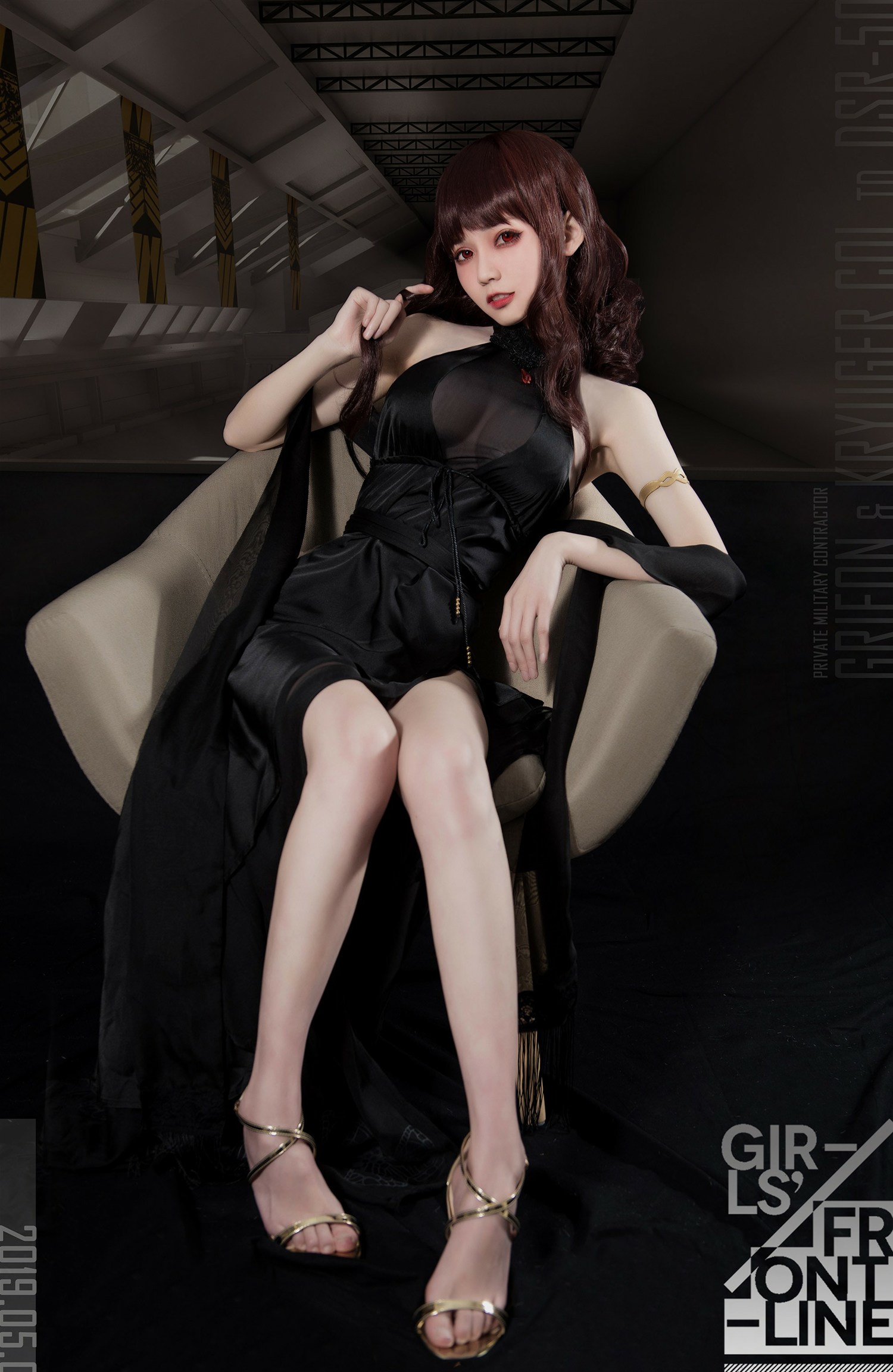 你的负卿 长腿指挥官 [9P-33MB]