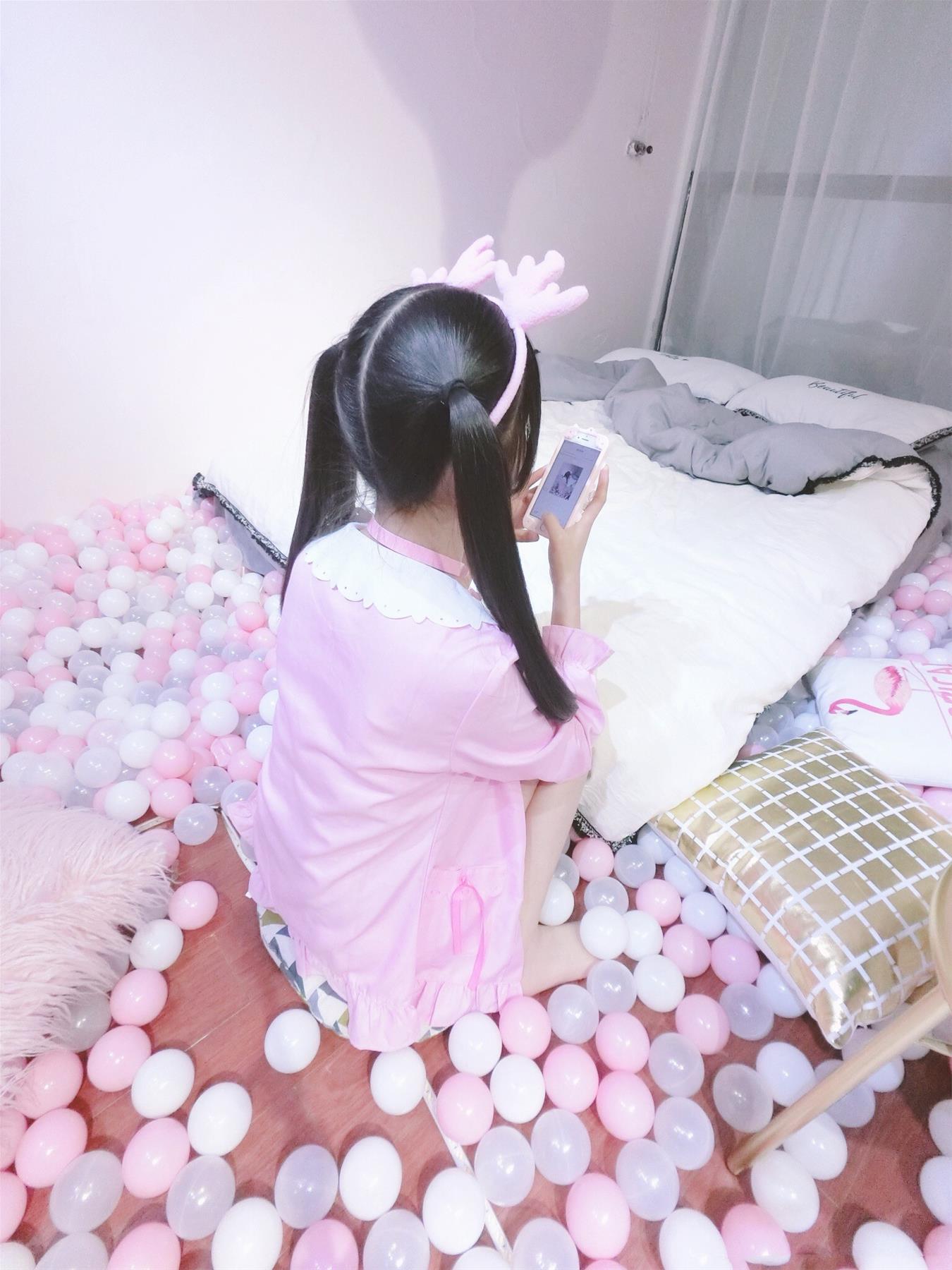 似喵 睡衣 [30P-27MB]