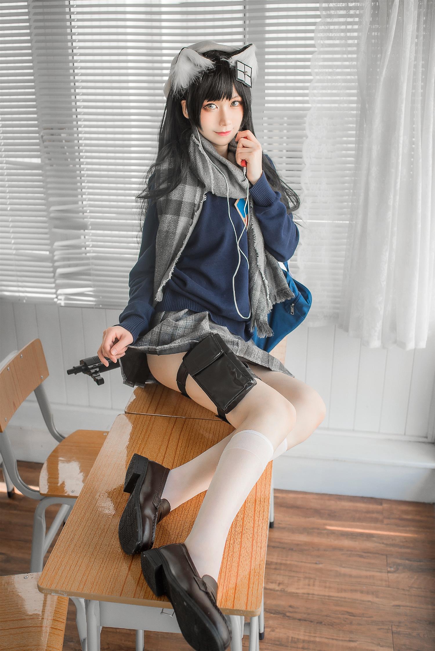 izumi泉桃子 纯白毕业季 [40P-189MB]