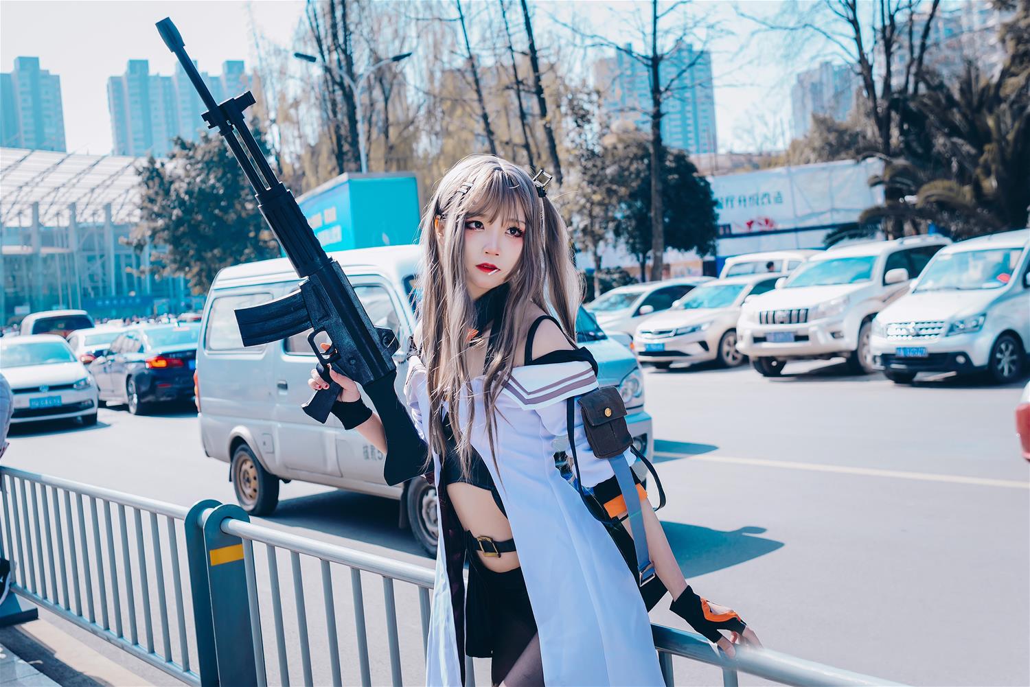 五更百鬼 活跃 [9P-126MB]