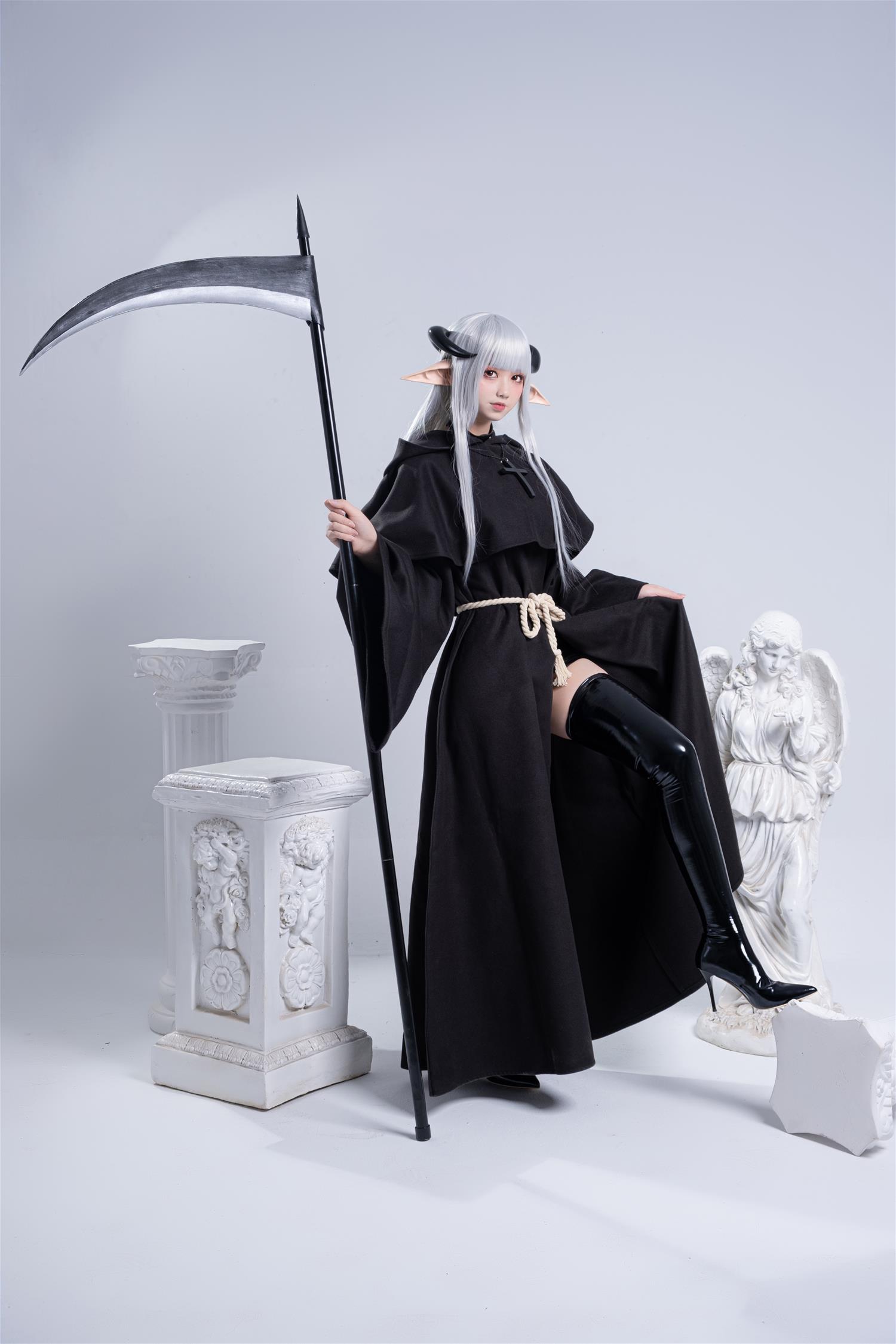 izumi泉桃子 死神 [83P-519MB]