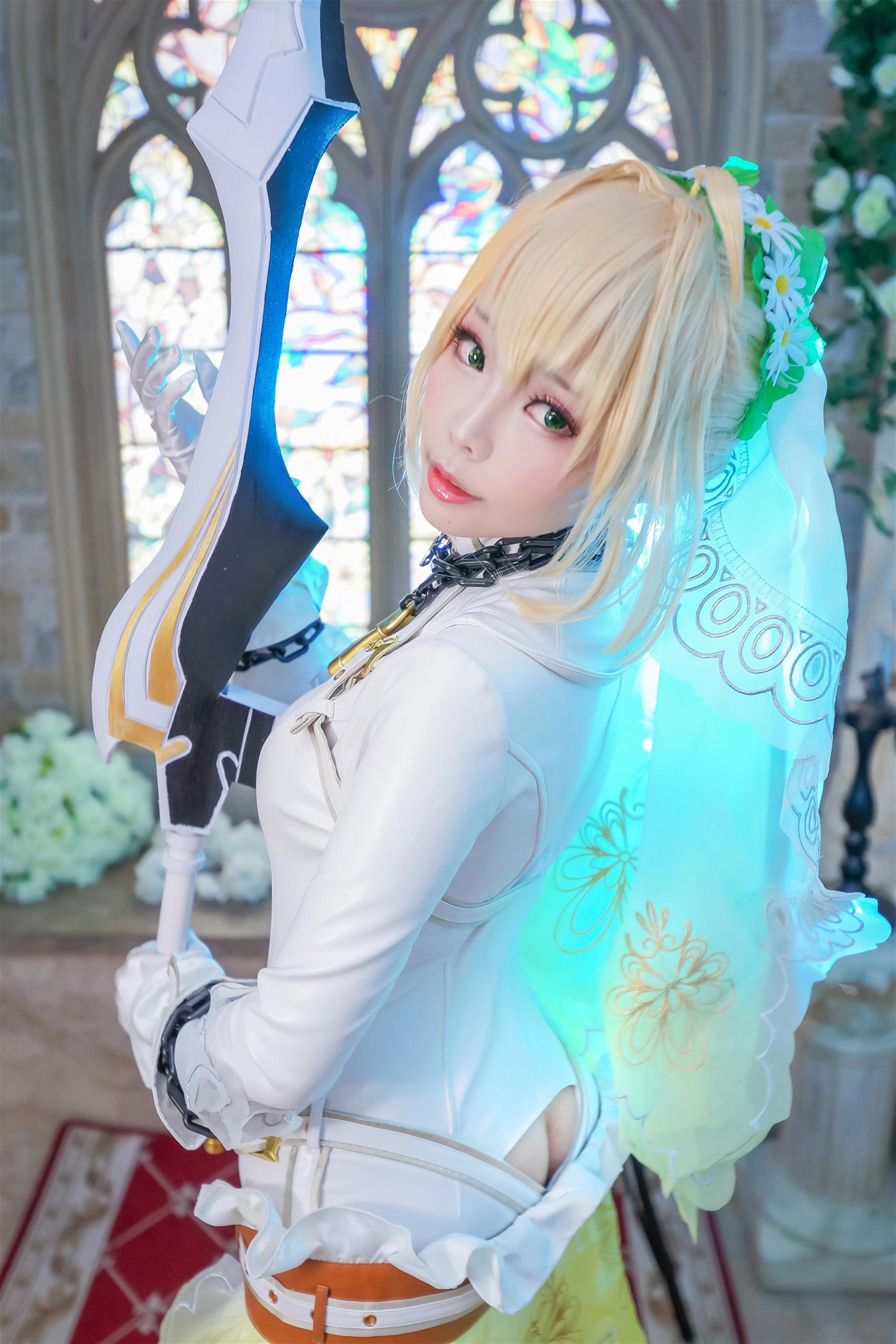 ElyEE子 saber [21P-83MB]