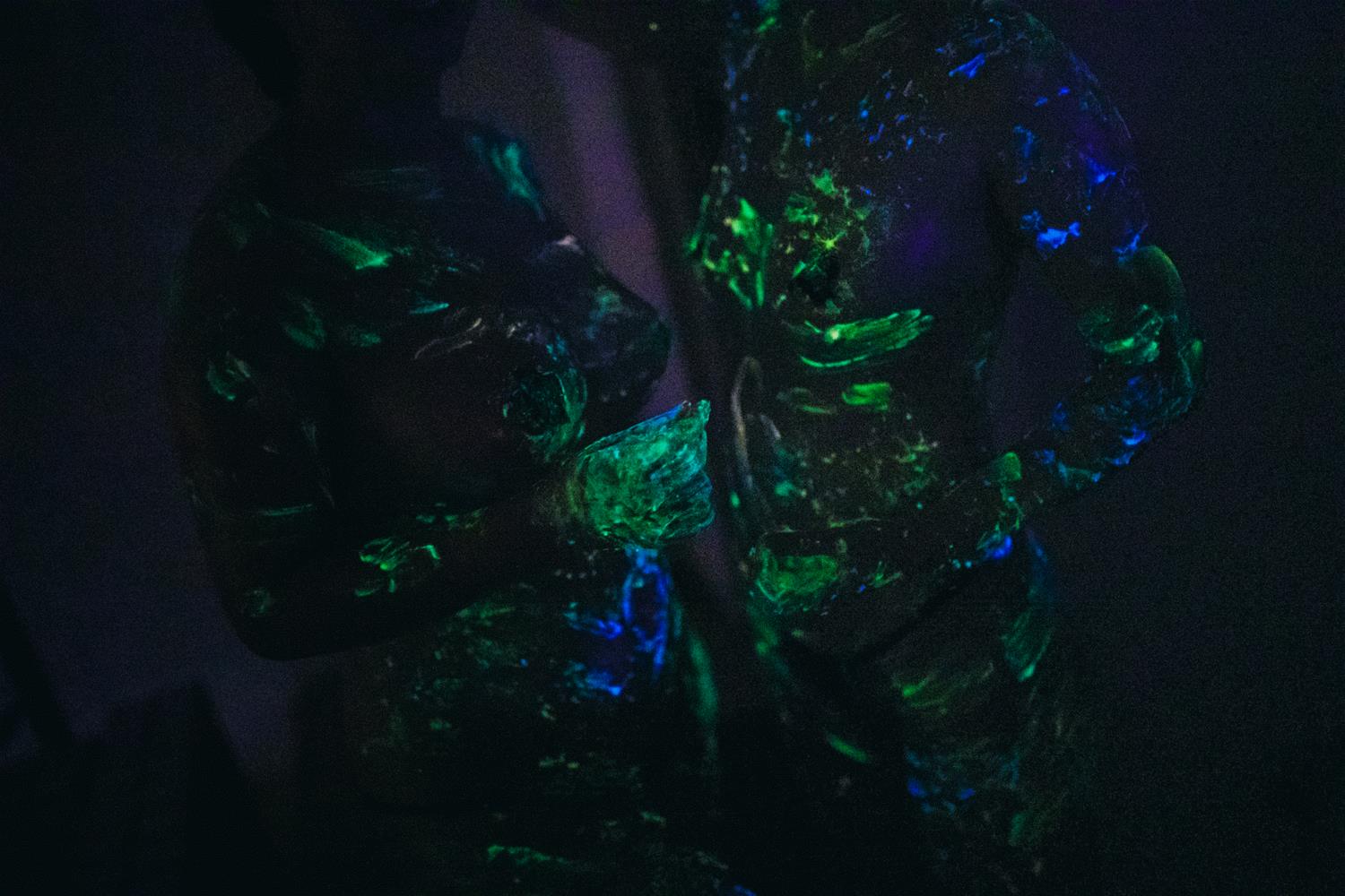 甜糖大魔王 双人抹油 [40P-515MB]