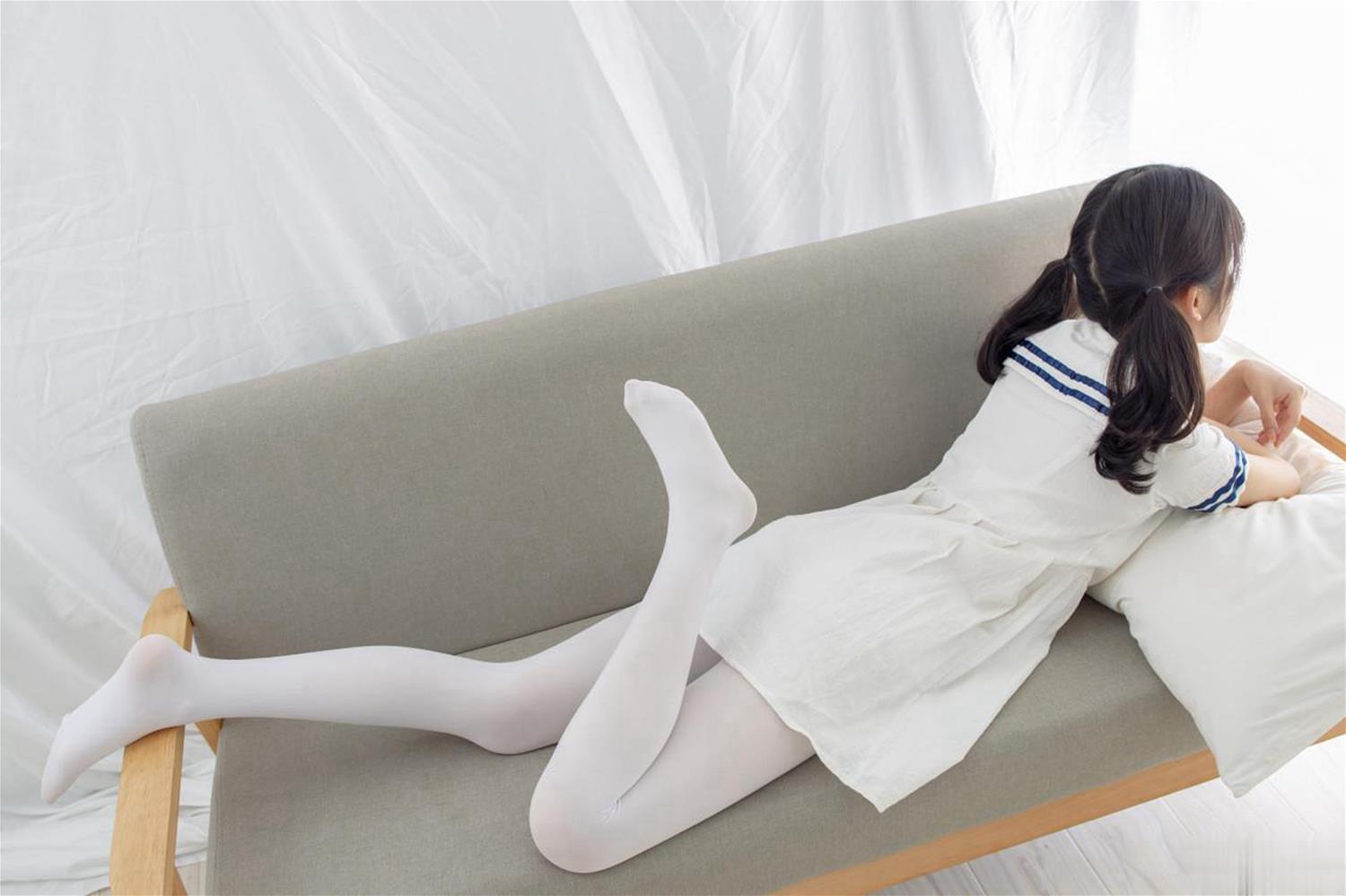 森萝财团 内部-002 小香 [122P-601MB]