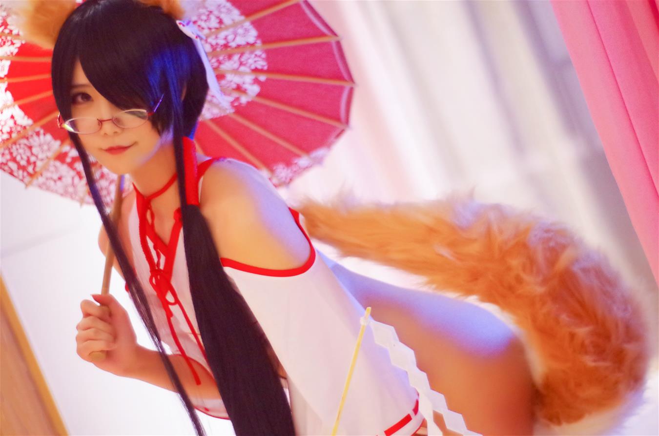 曉美媽 狐 巫女 [30P-204MB]