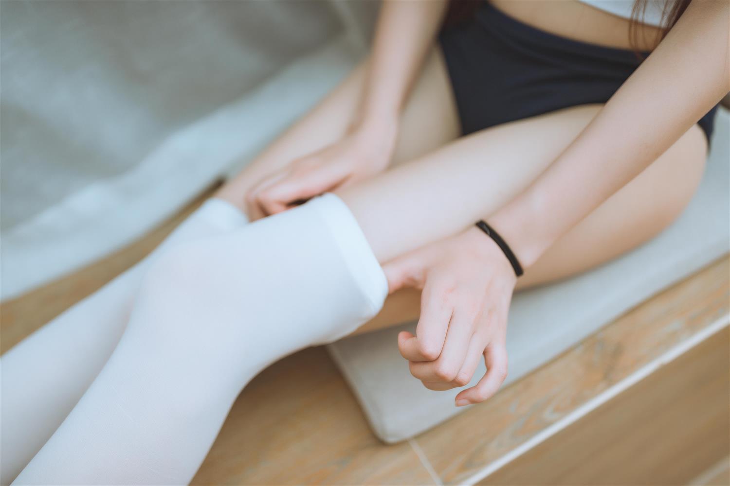 五更百鬼 腿 [10P-33MB]