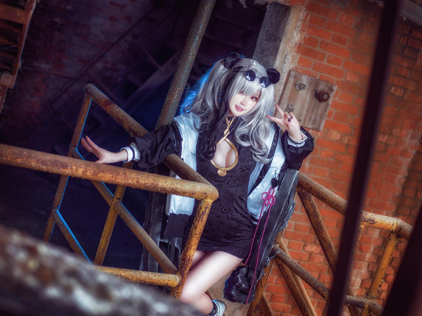 yui金鱼 食铁兽 [15P-216MB]