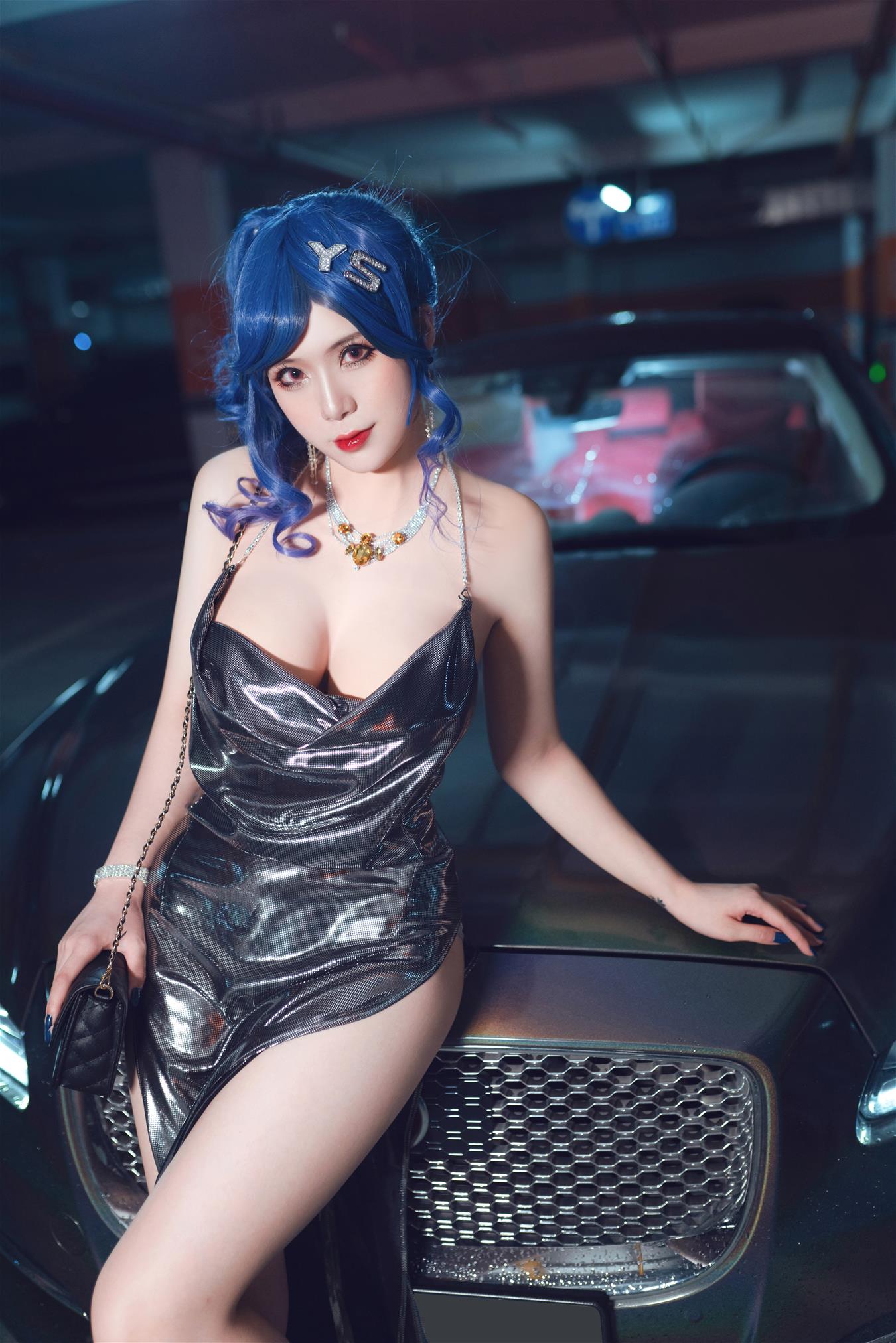 羊大真人 圣路易斯礼服 [20P-131MB]