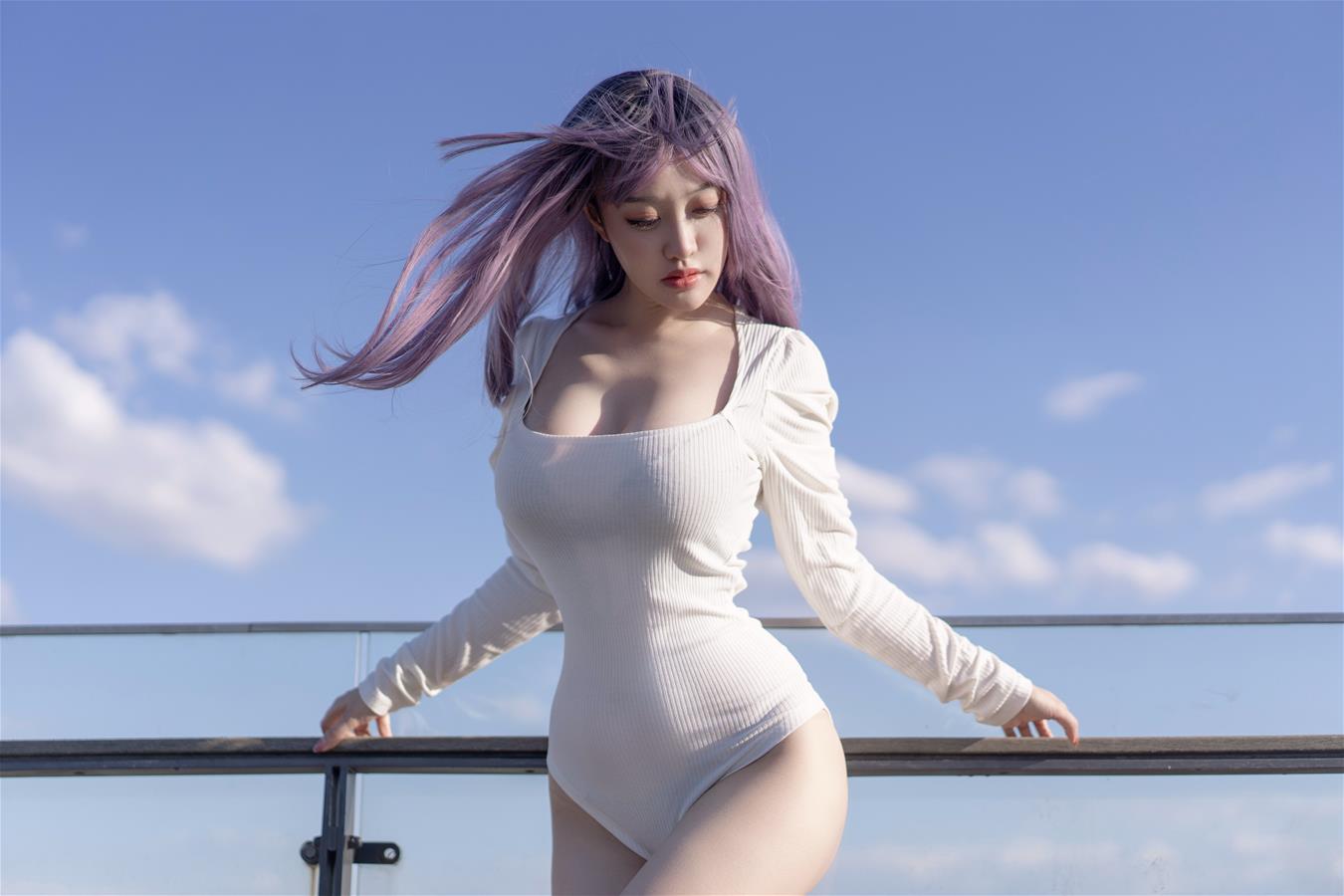 脱尾巴Mizuki 天台2 [43P-121MB]