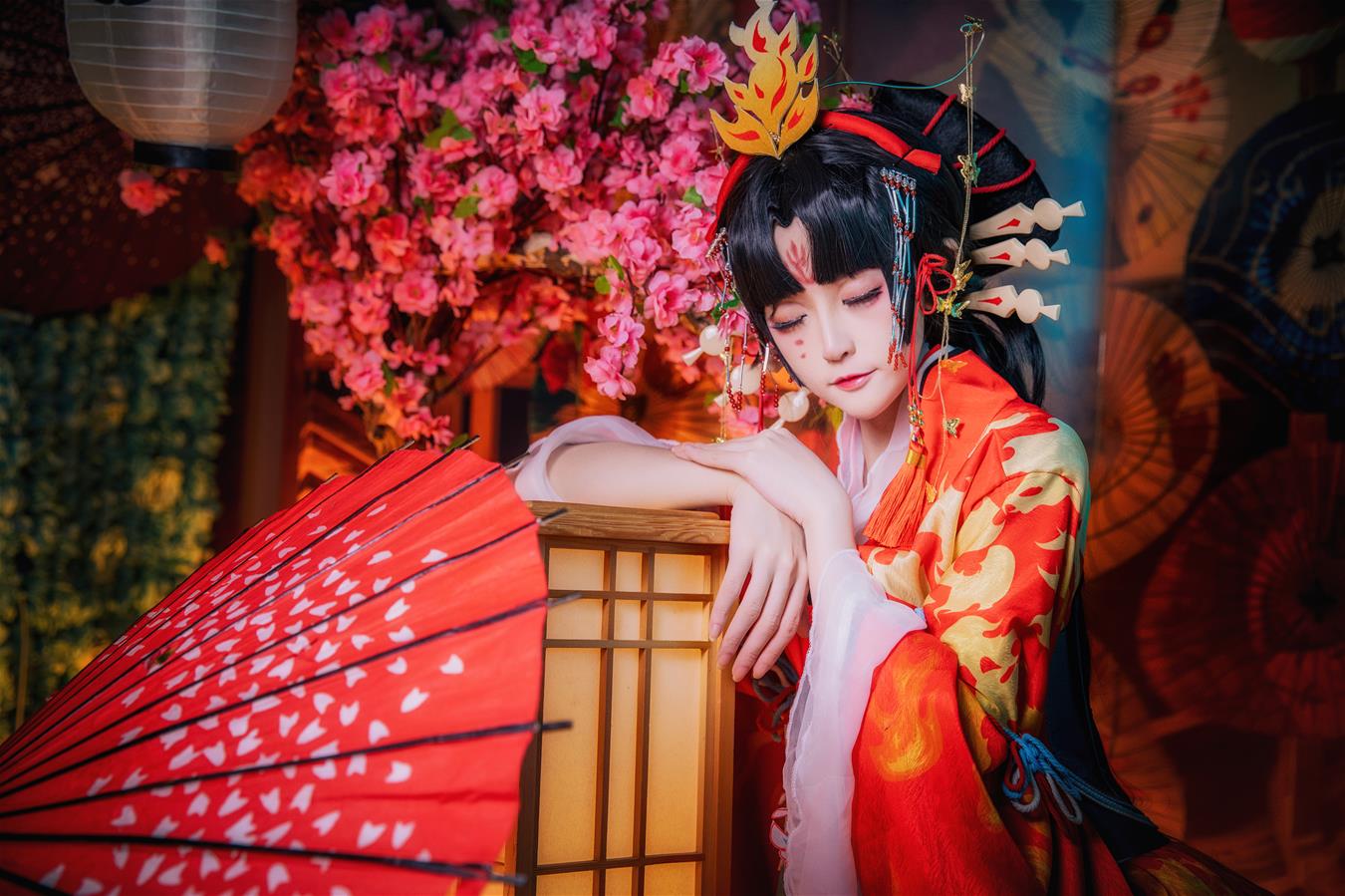 yui金鱼 蝶步韶华 [14P-287MB]