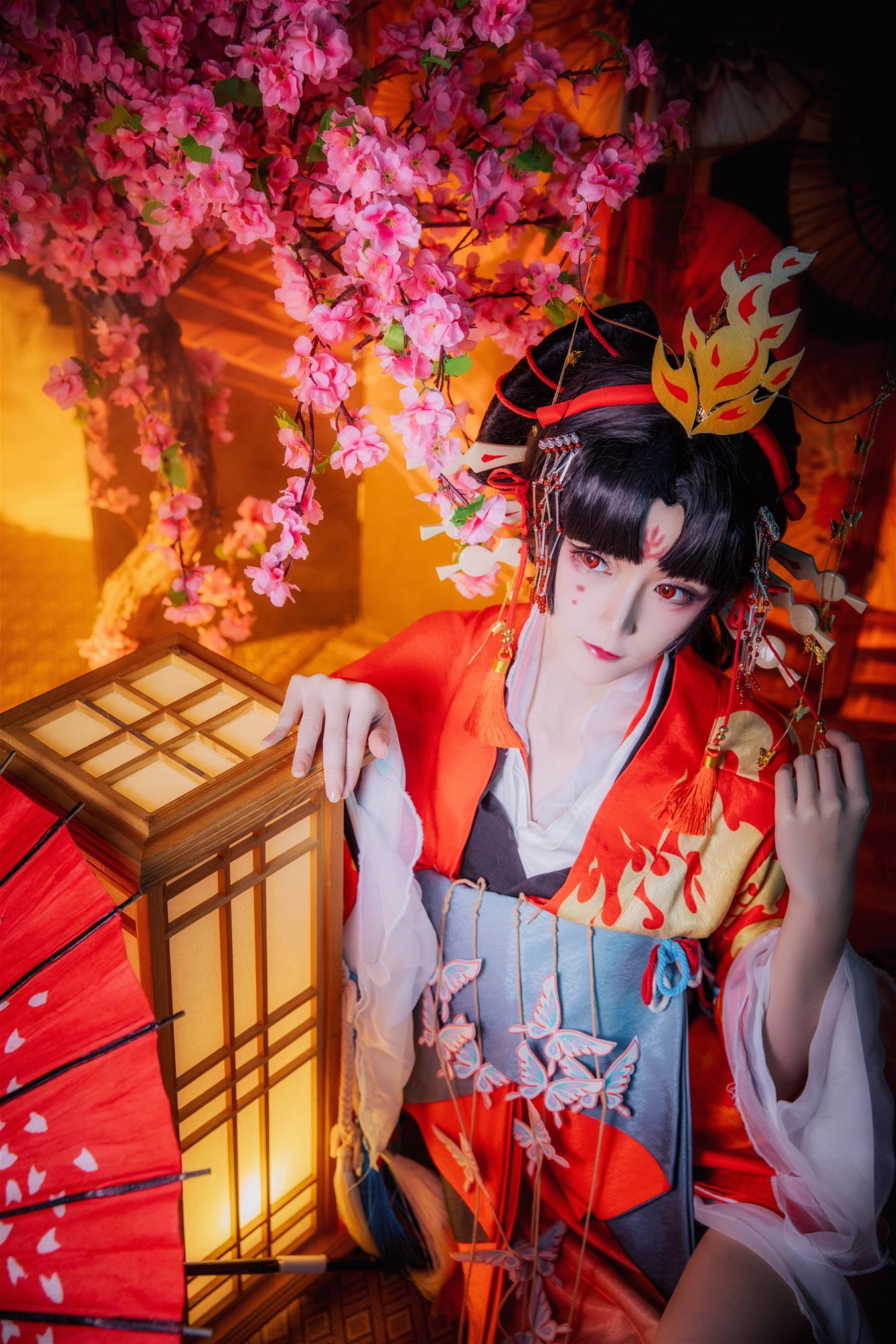 yui金鱼 蝶步韶华 [14P-287MB]