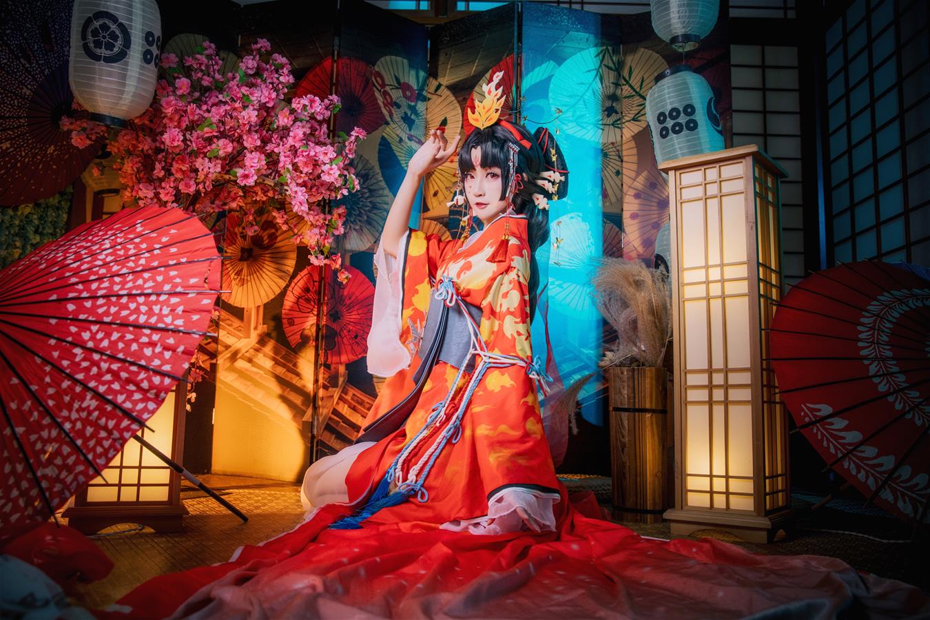 yui金鱼 蝶步韶华 [14P-287MB]