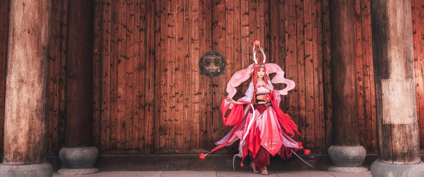 yui金鱼 神都夜行录 [13P-420MB]