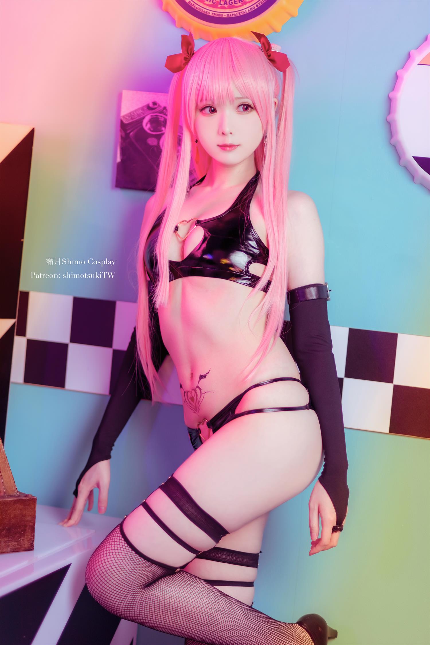 霜月shimo 粉色小恶魔 [14P-289MB]