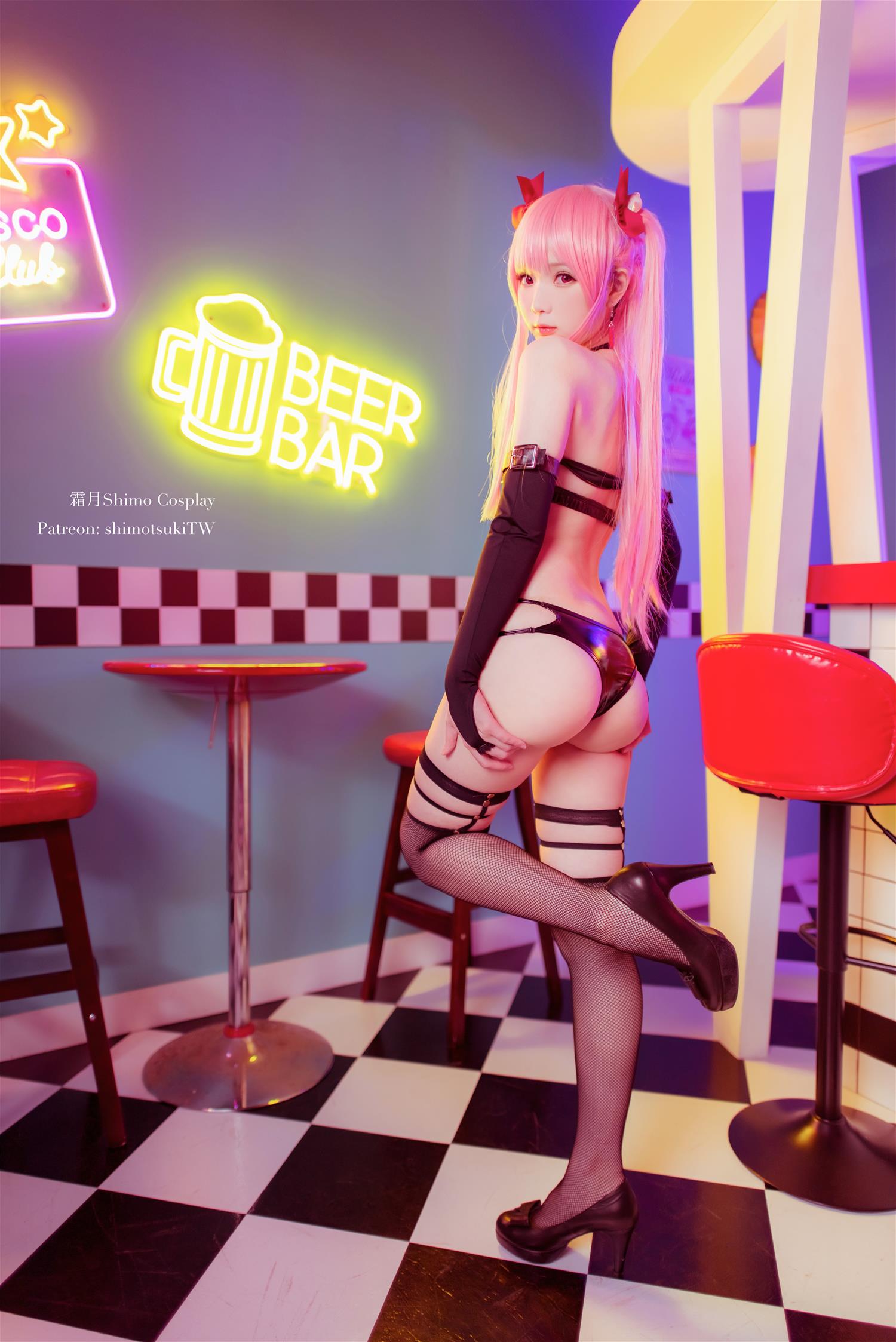 霜月shimo 粉色小恶魔 [14P-289MB]