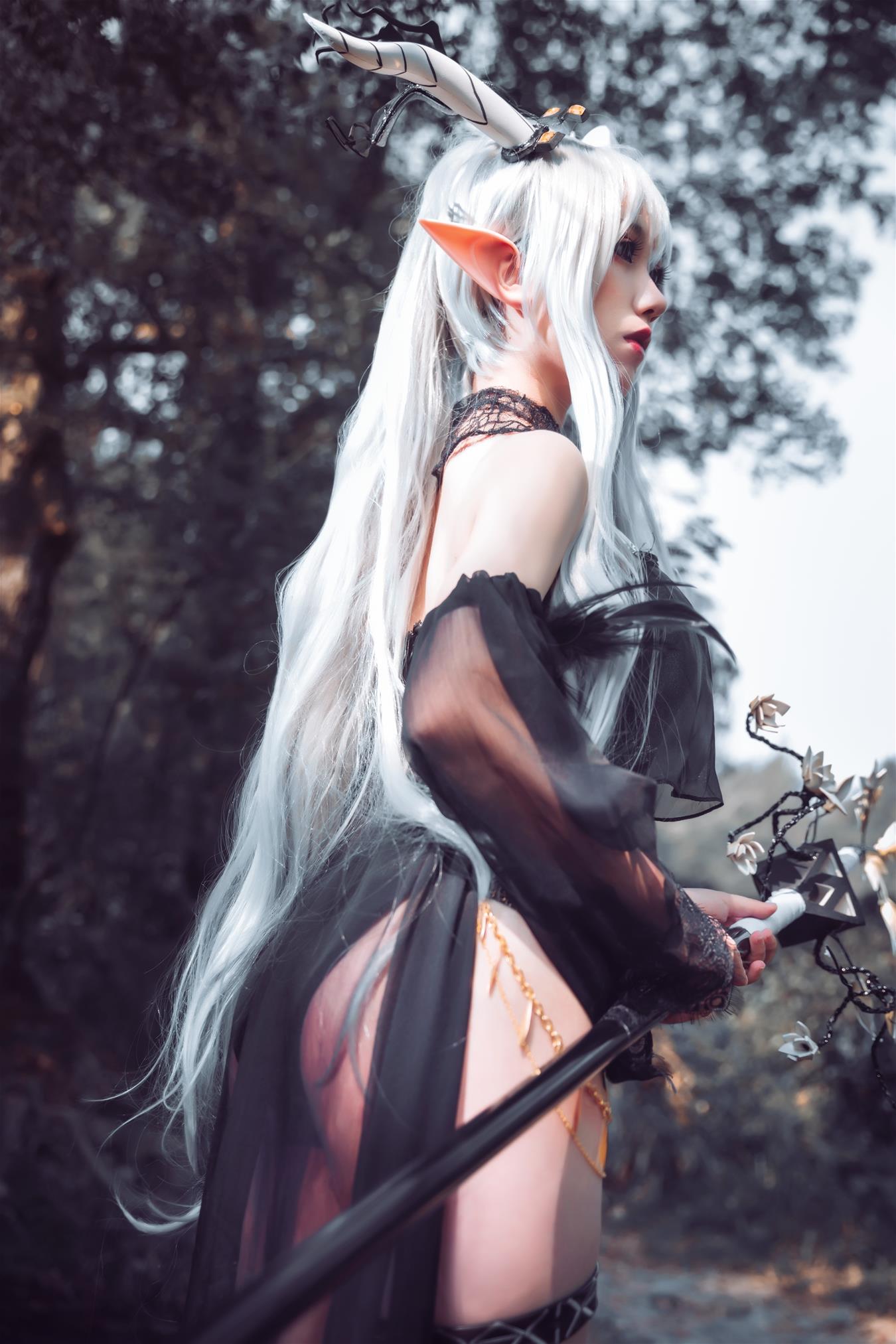 芋圆侑子 闪灵泳装 [9P-55MB]