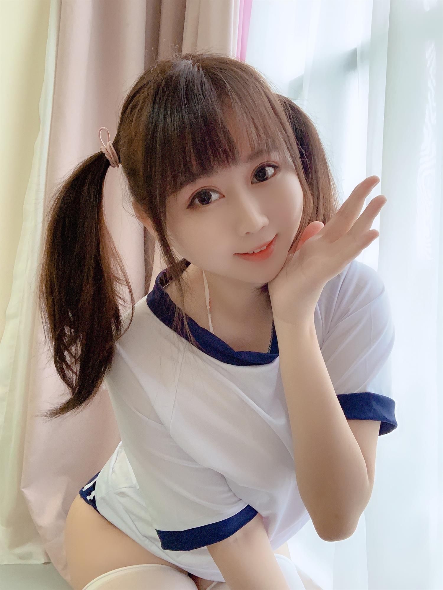 是依酱吖 体操服 [31P-48MB]