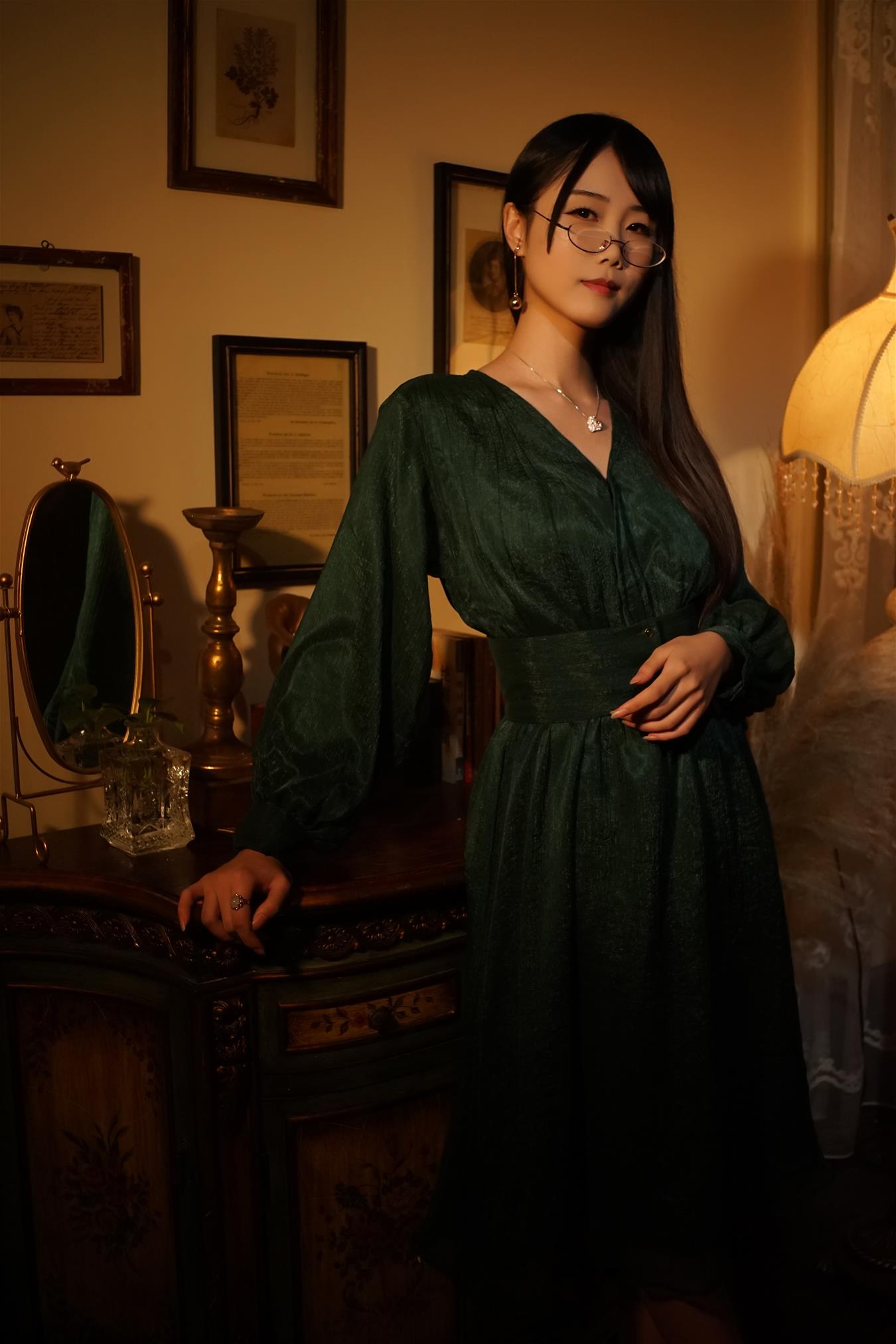 曉美媽 忆 [11P-116MB]