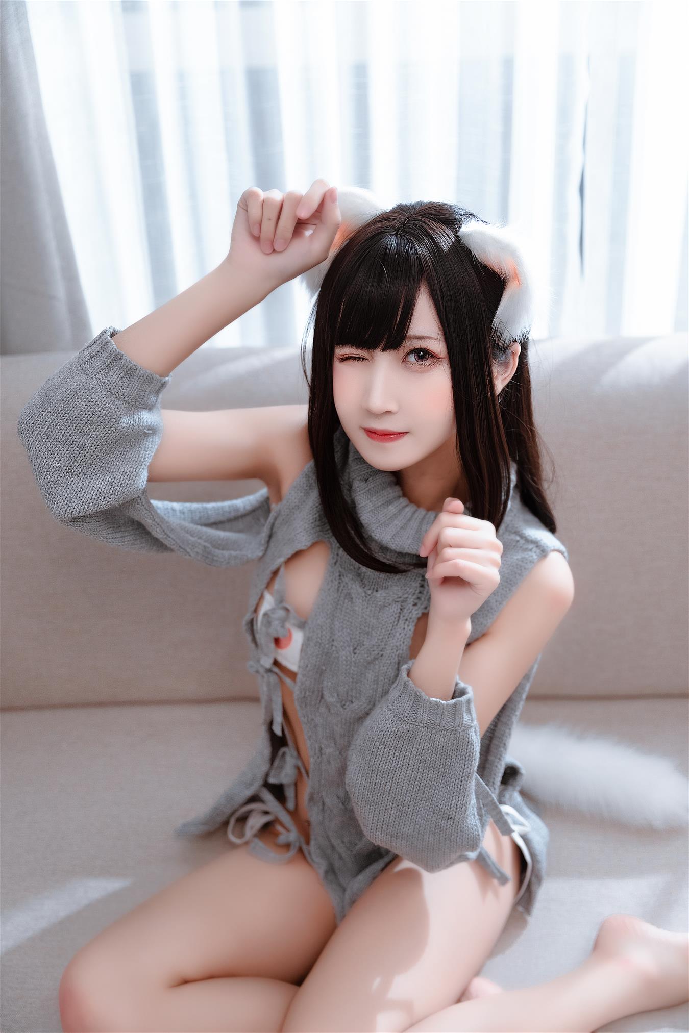 三度_69 露背毛衣 [27P2V-503MB]