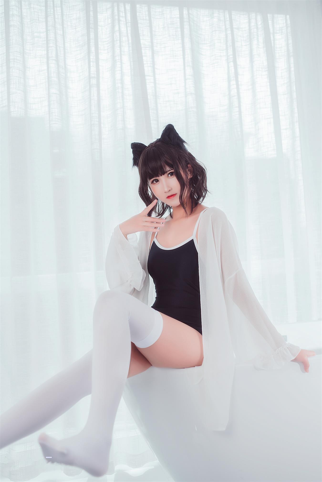 三度_69 白丝喵 [42P-336MB]