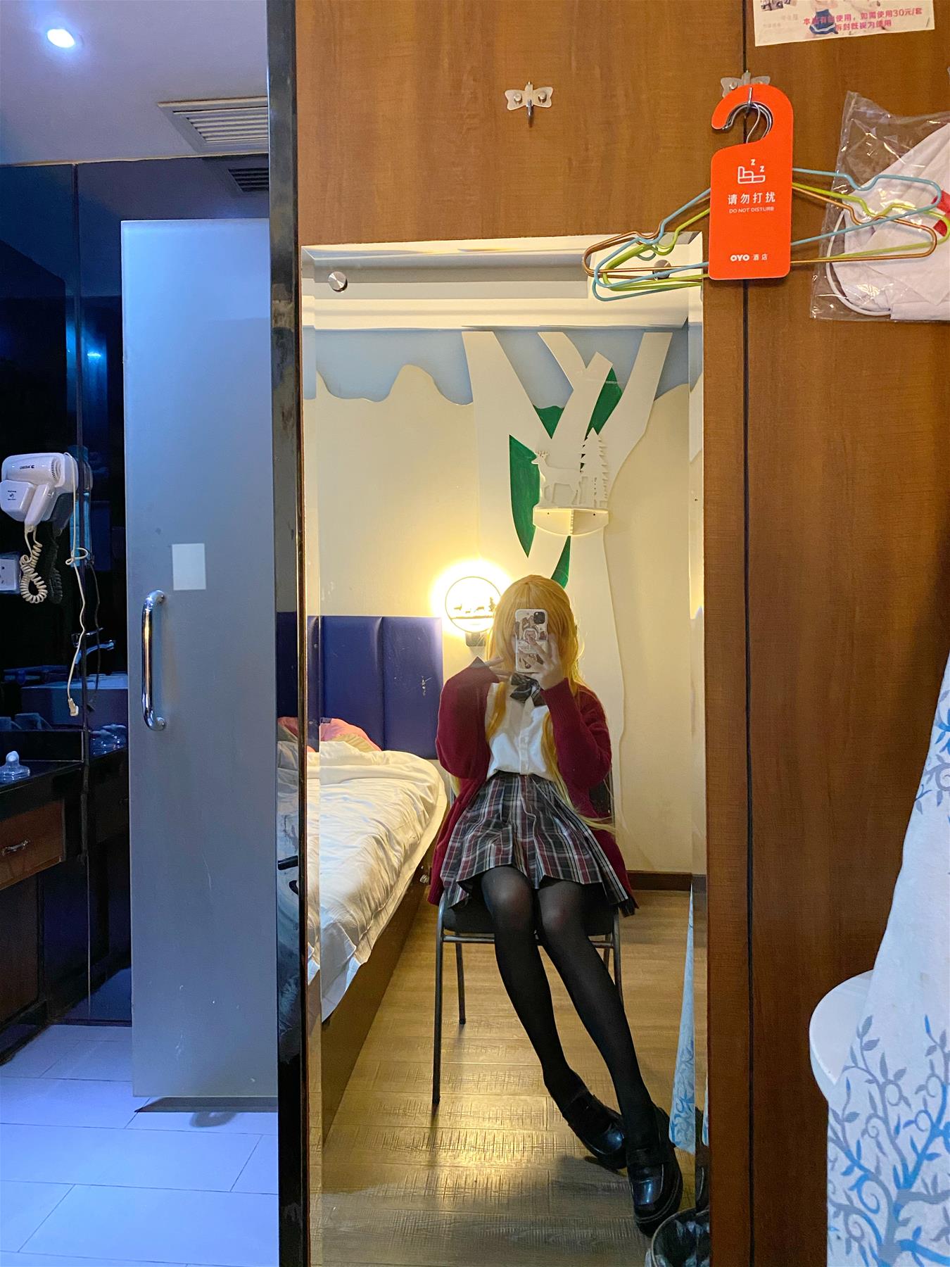 芋圆侑子 金毛不良jk [42P5V-533MB]