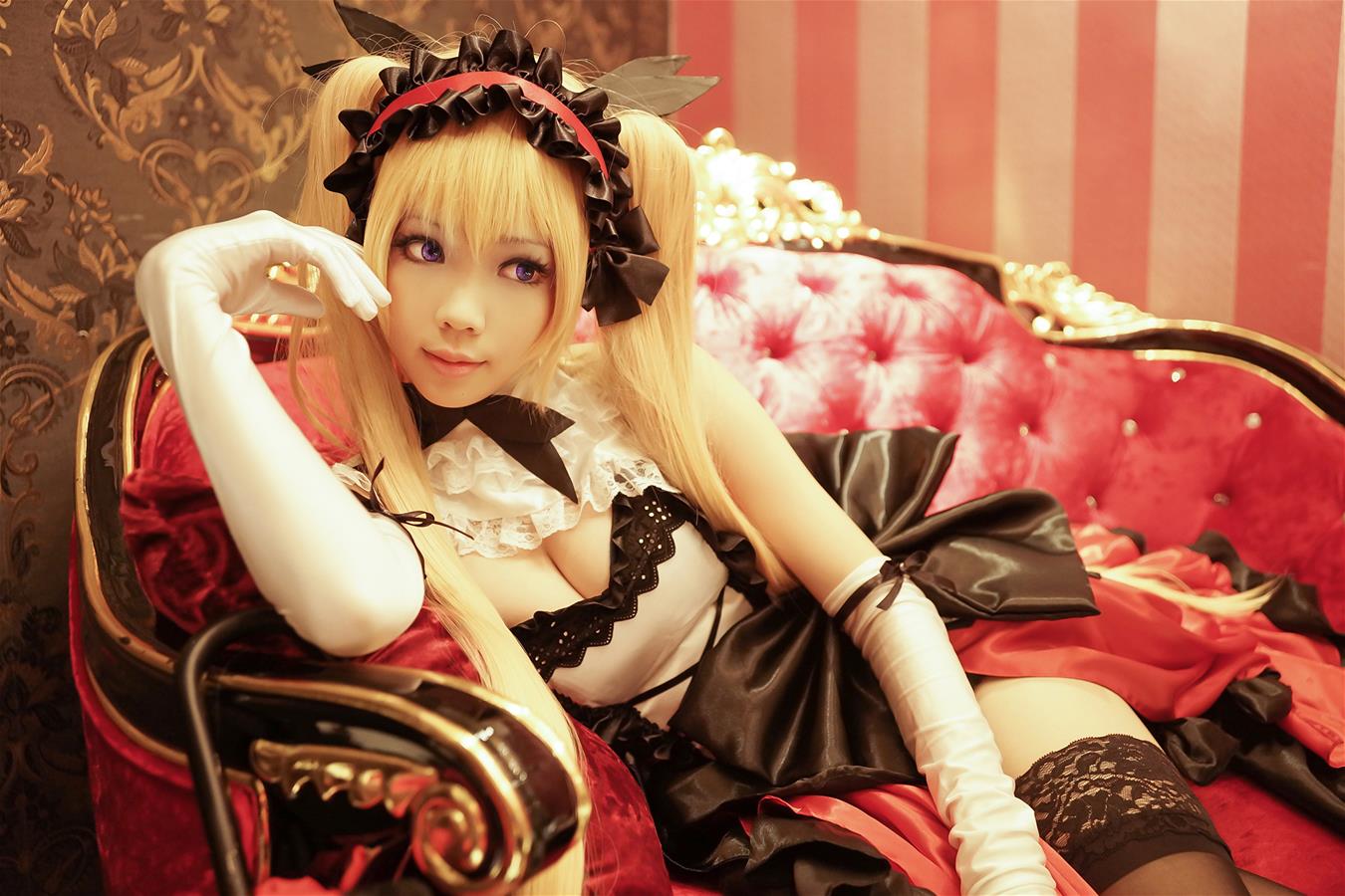 ElyEE子 红黑下午茶 [7P-17MB]