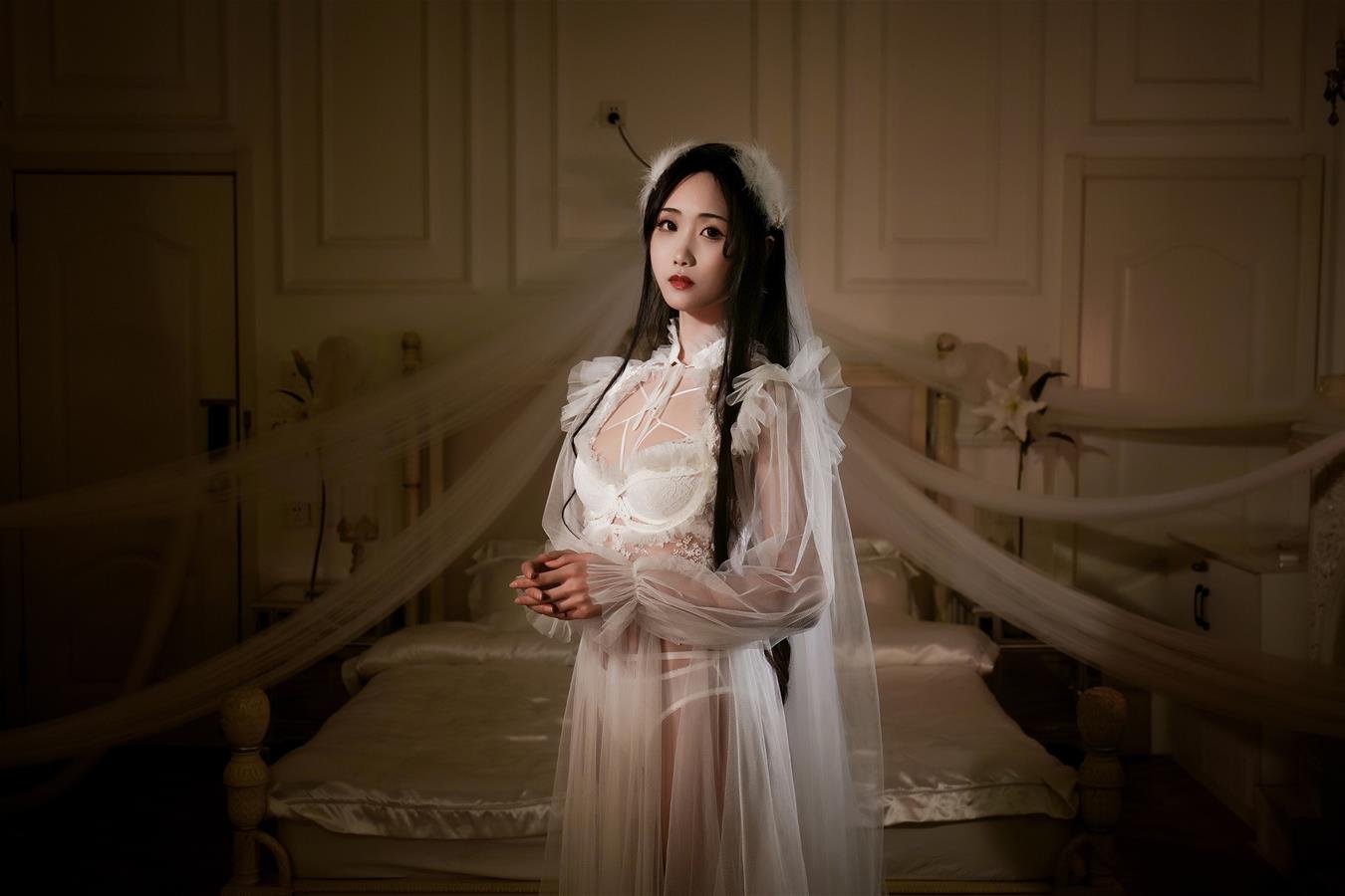 曉美媽 VOL.08 白昼梦 [35P-153MB]