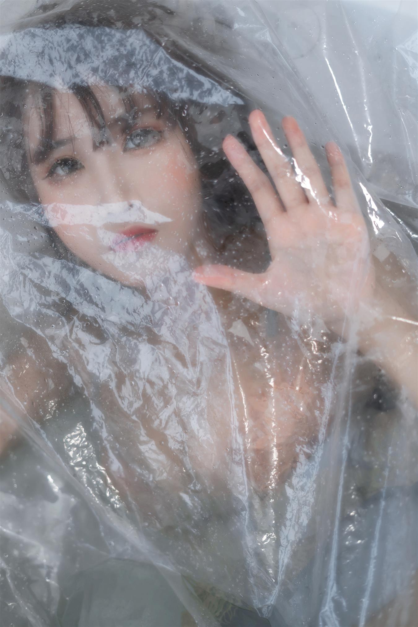 三度_69 蓝睡裙 [20P-380MB]