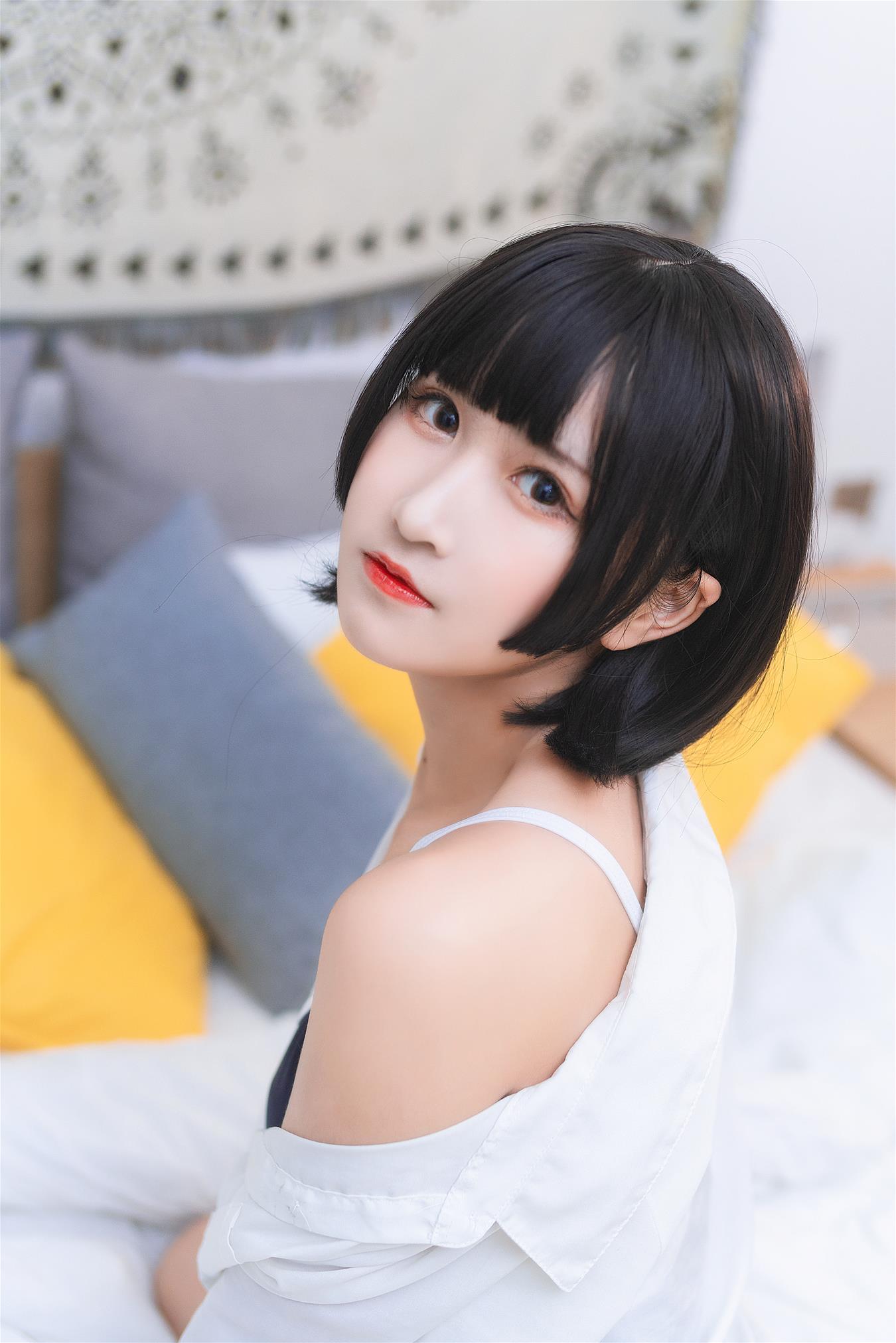 三度_69 衬衫日常 [22P-141MB]