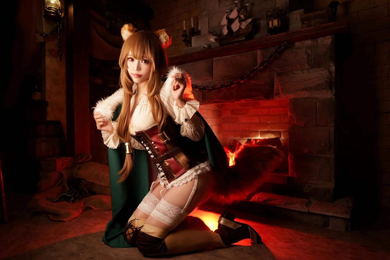 ElyEE子 小浣熊壁炉 [16P-72MB]