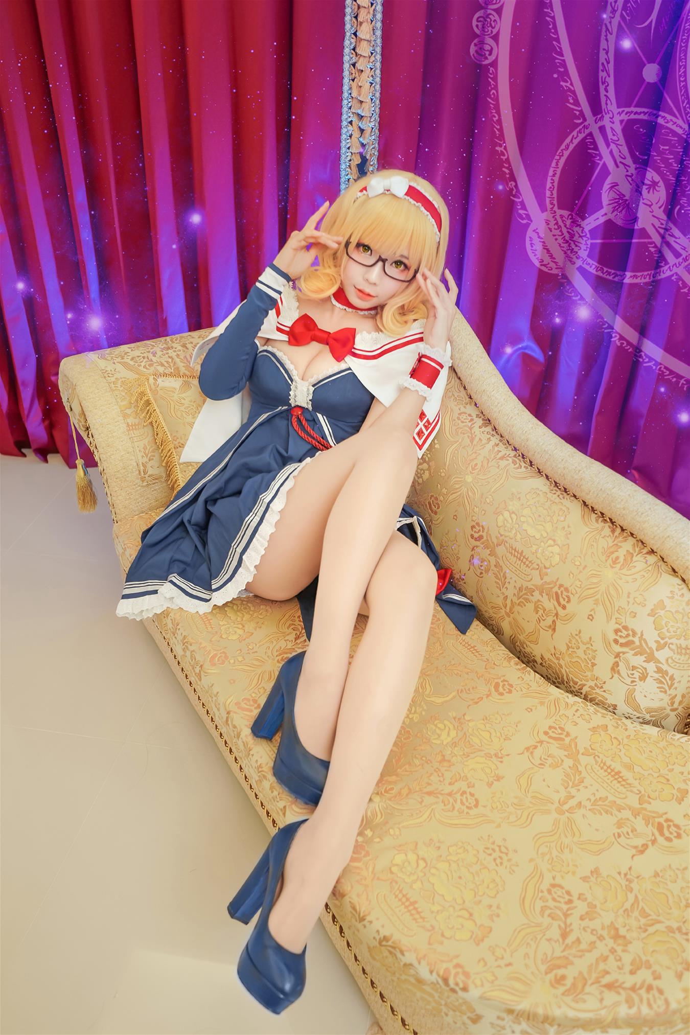 ElyEE子 小红帽 [10P-22MB]