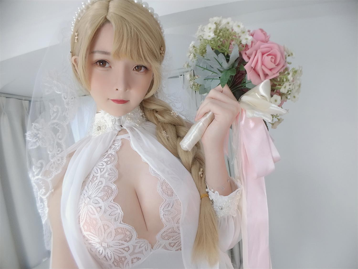 一小央泽 花嫁 [60P1V-552MB]