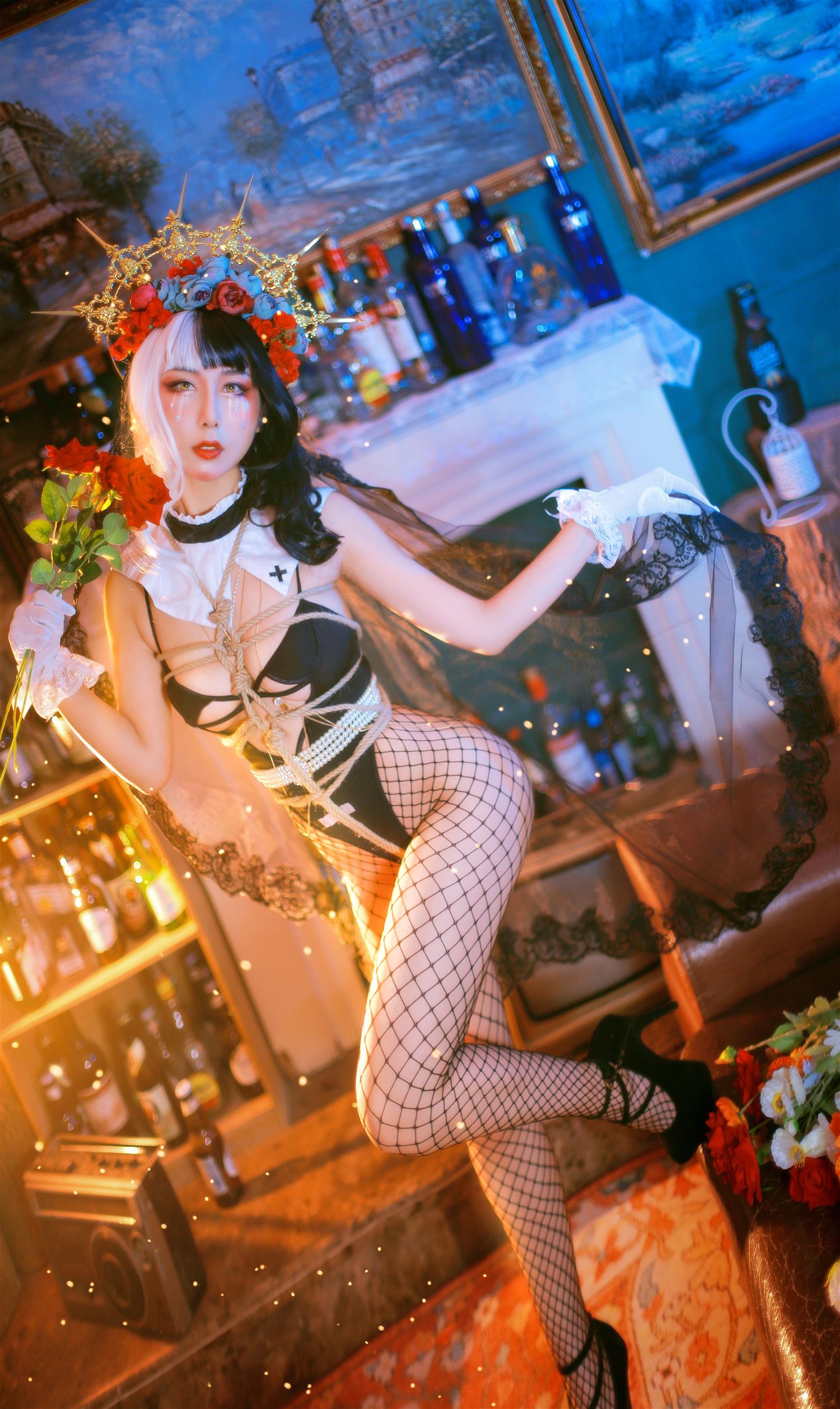 云溪溪 奶桃 修女 [22P-473MB]