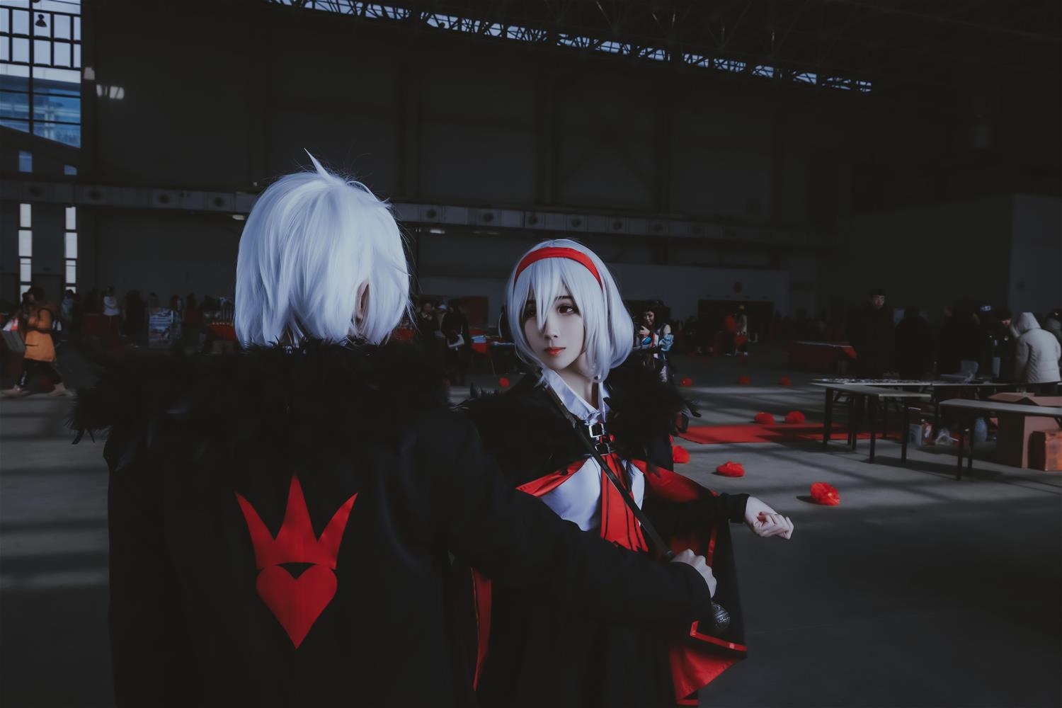 妖君白研 VOCALOID COS漫展场照言和 [10P-25MB]