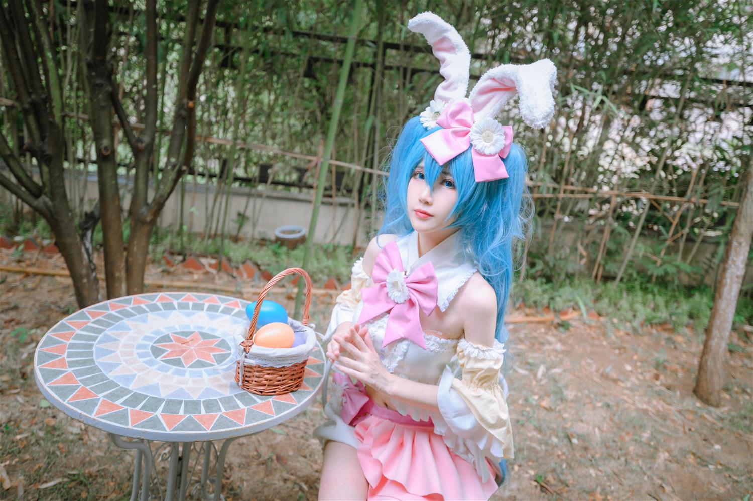 妖君白研 VOCOLOID COS正片 MIKU初音未来小兔子 [13P-131MB]