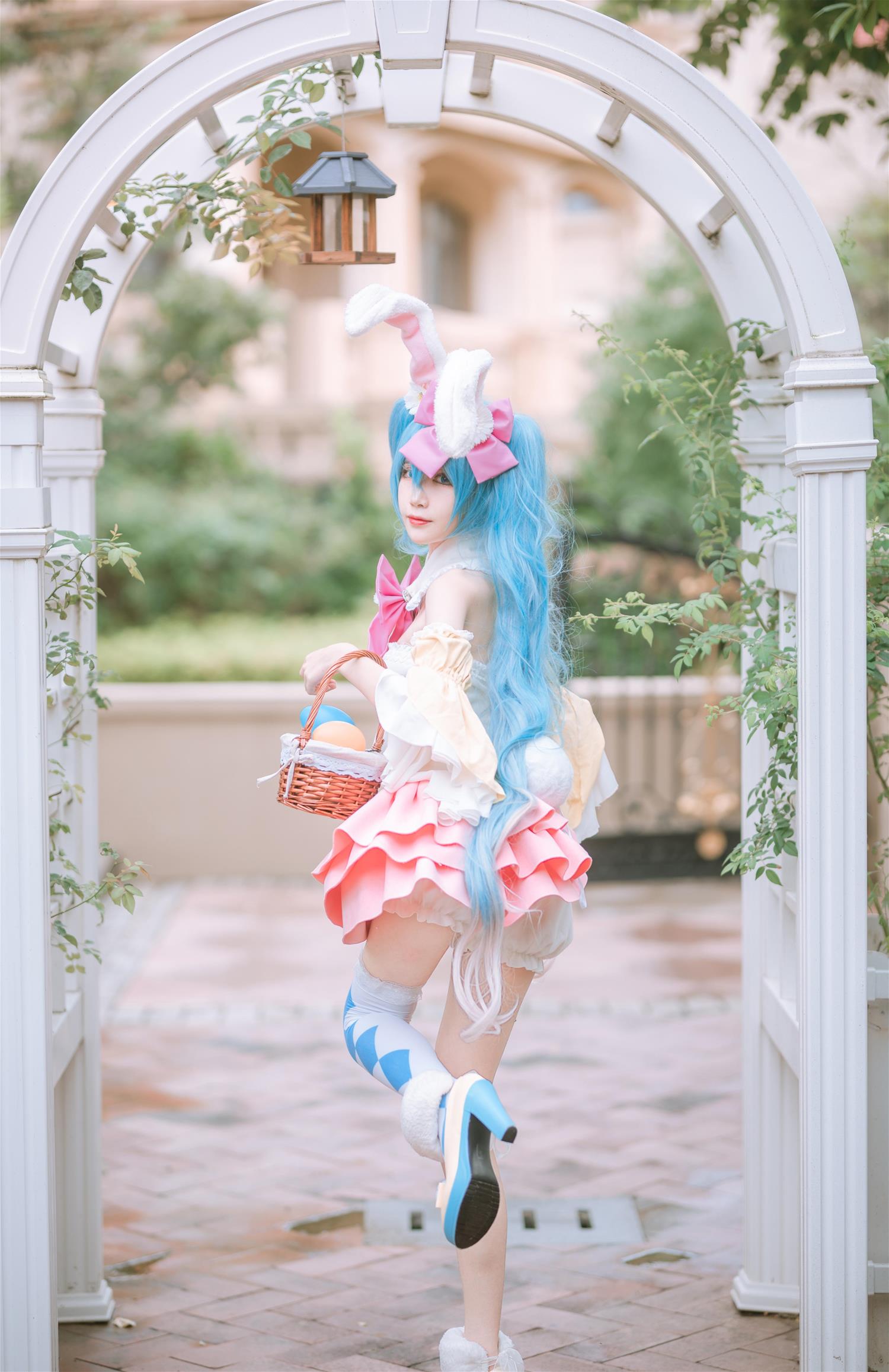 妖君白研 VOCOLOID COS正片 MIKU初音未来小兔子 [13P-131MB]