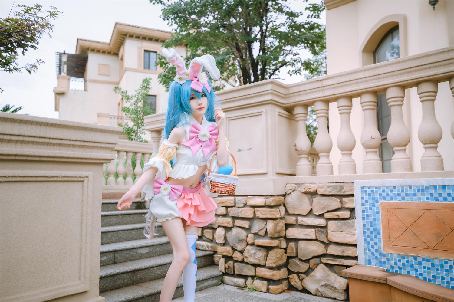 妖君白研 VOCOLOID COS正片 MIKU初音未来小兔子 [13P-131MB]