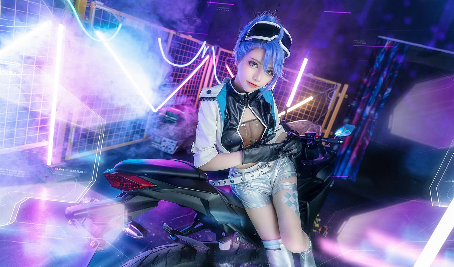 六二二同学 机车少女 [13P-38MB]