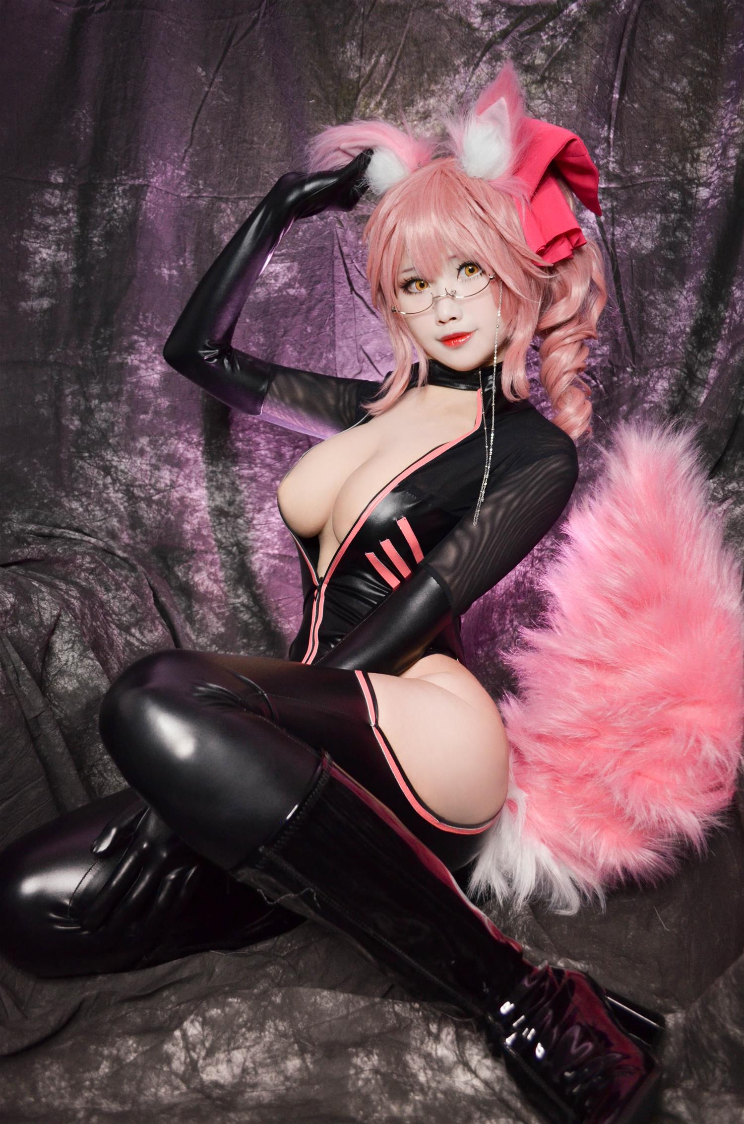 KaYa 萱 杀玉藻前 皮衣Ver [15P-52MB]