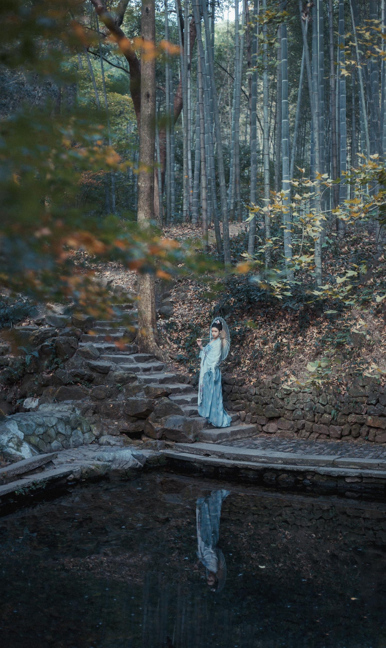 九疑 非关癖爱轻模样，冷处偏佳 [12P-147MB]