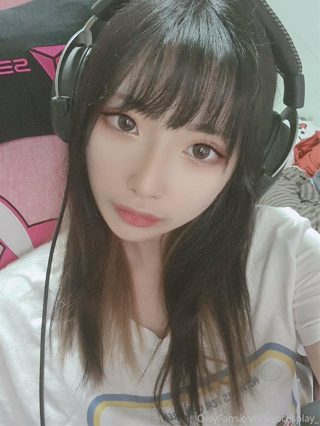 Kiyo 自拍 [33P1V-28MB]