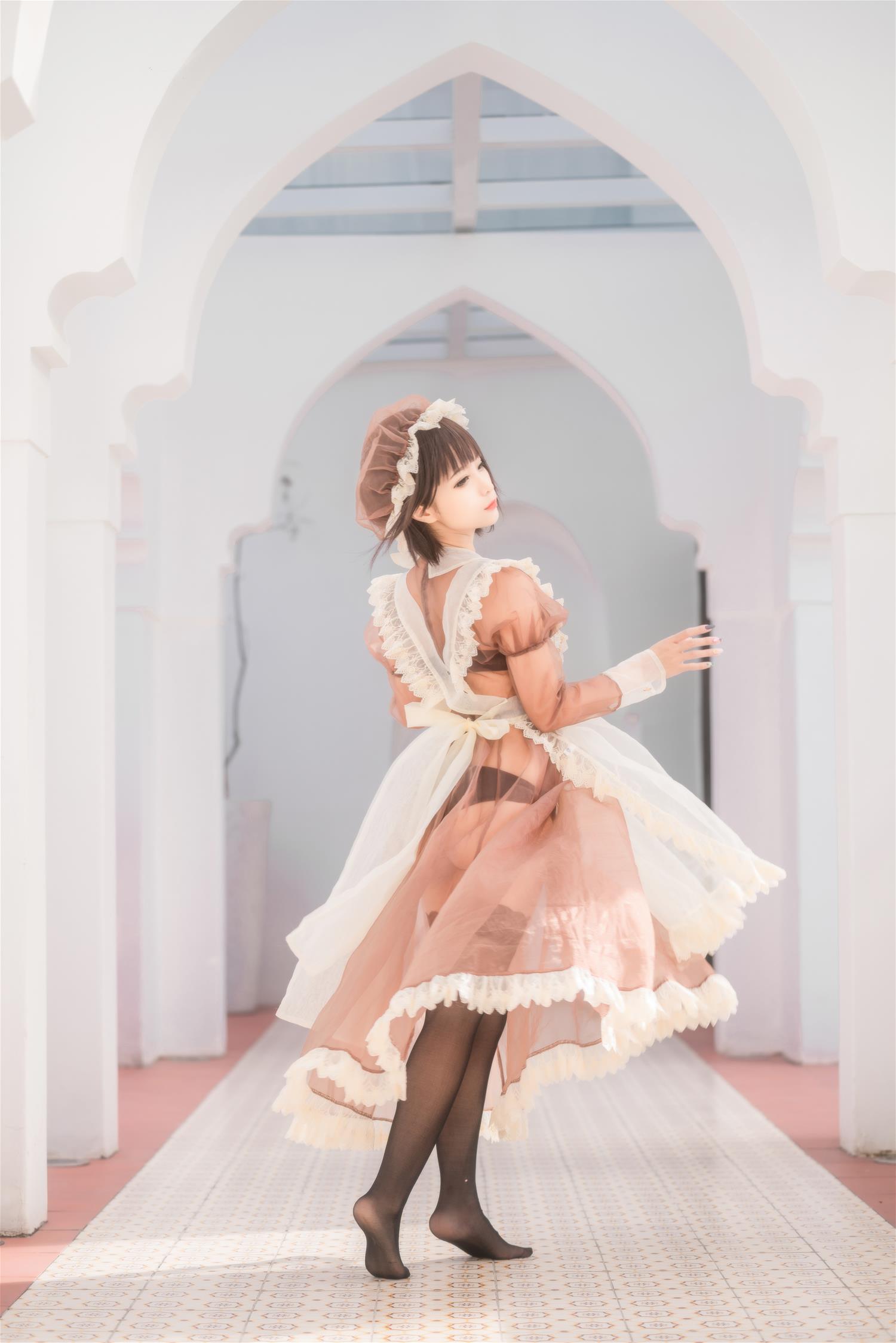 蠢沫沫 沫沫真爱版 纱-室外女仆 [40P-560MB]