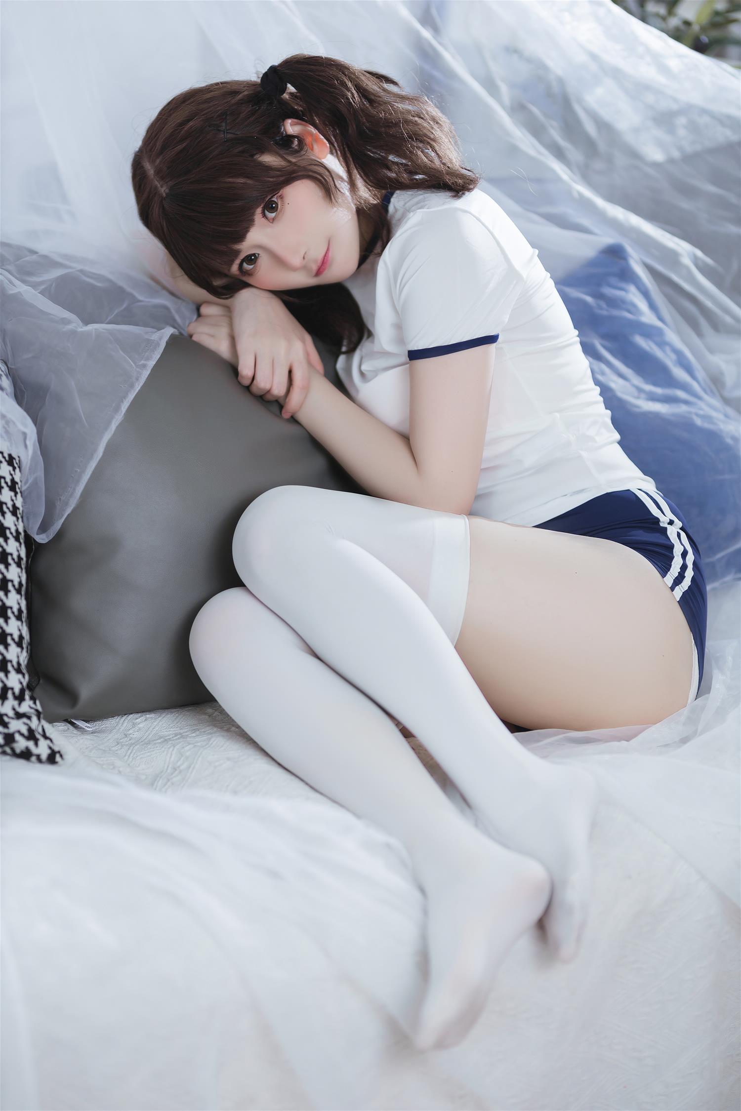 是三不是世 束缚 [37P-527MB]