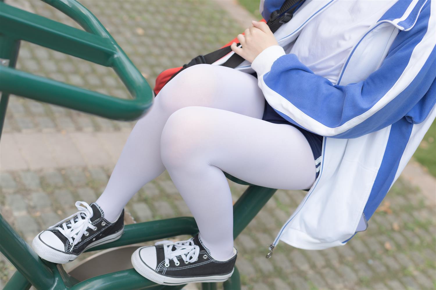 森萝财团 無料-006 鹿可 户外体操服 [19P-243MB]